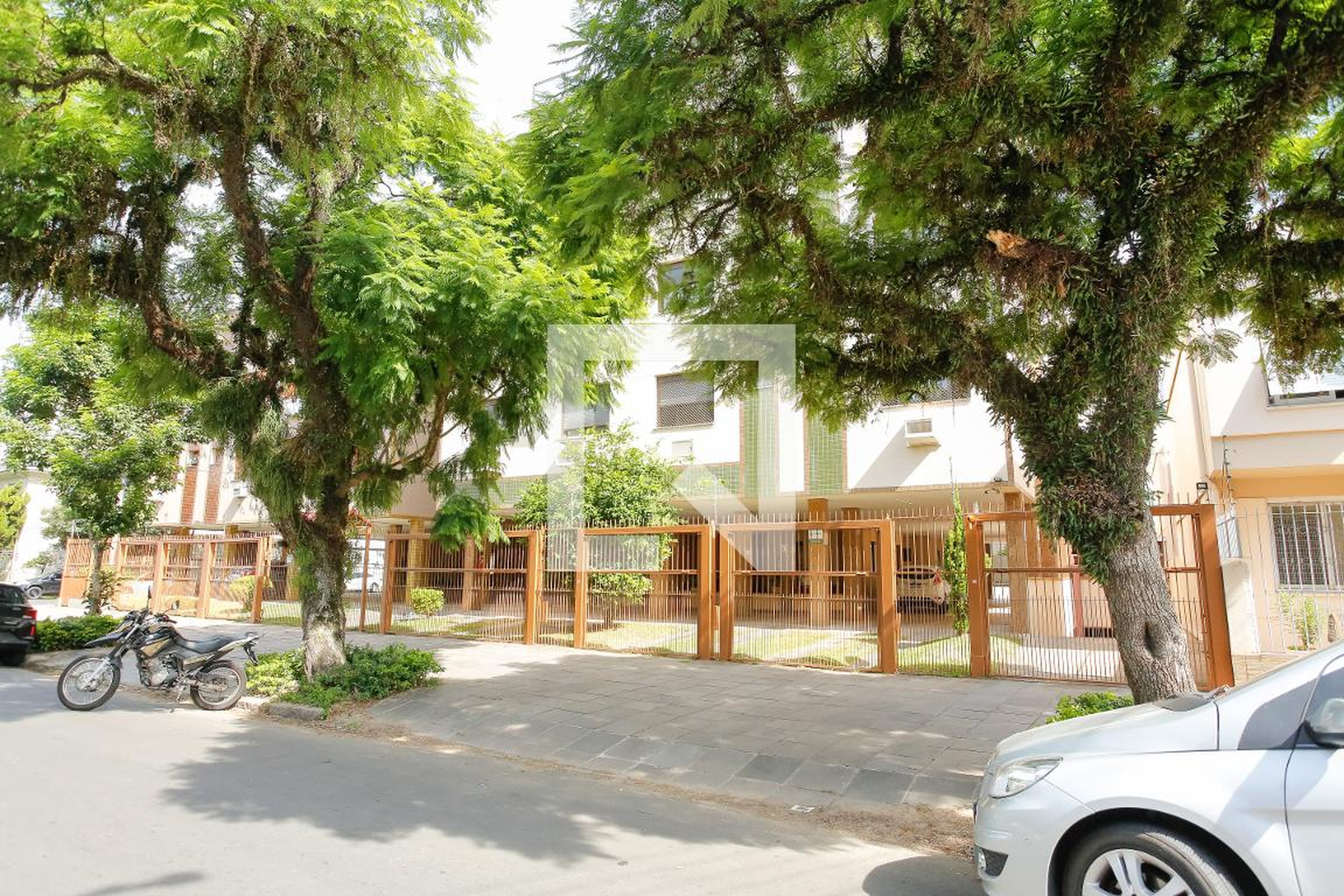 Fachada do prédio Condomínio Morada Grand Prix