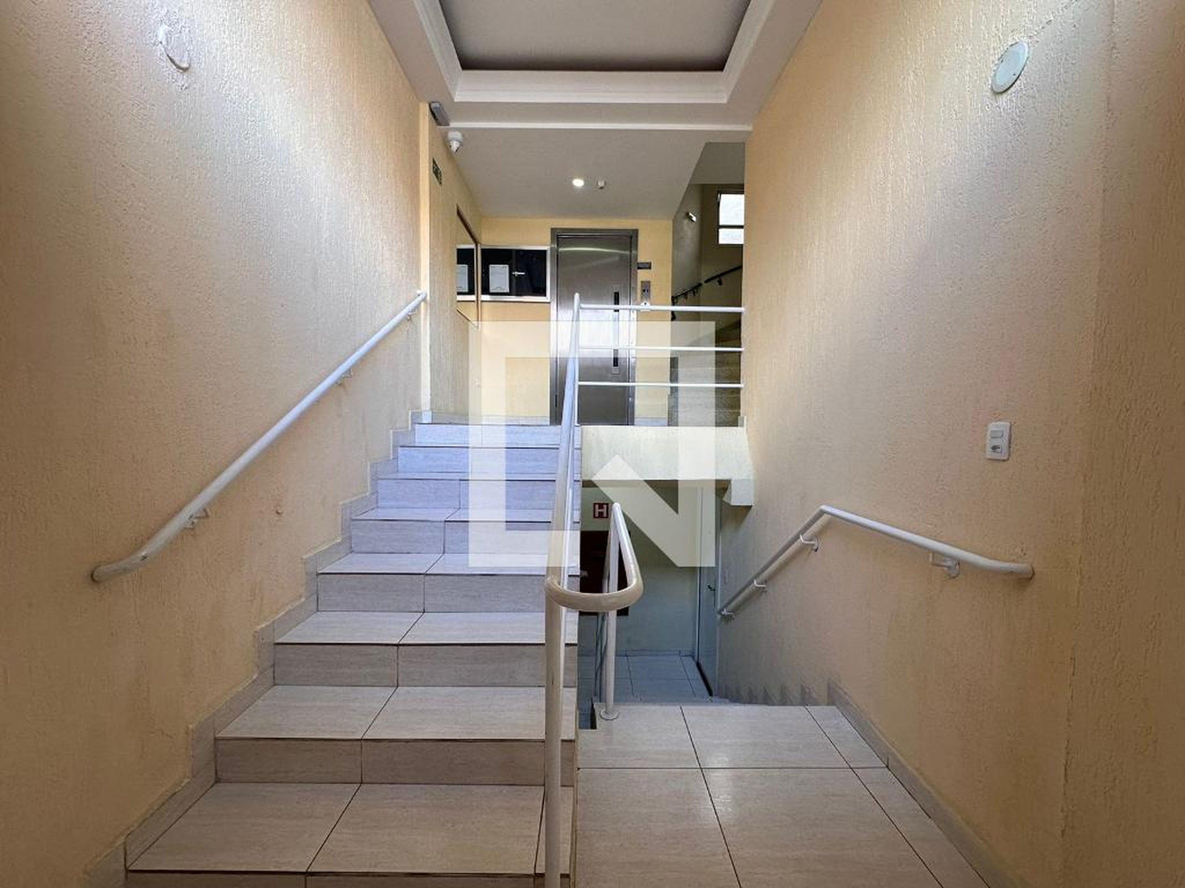 Hall de Entrada - Edifício Morro Azul