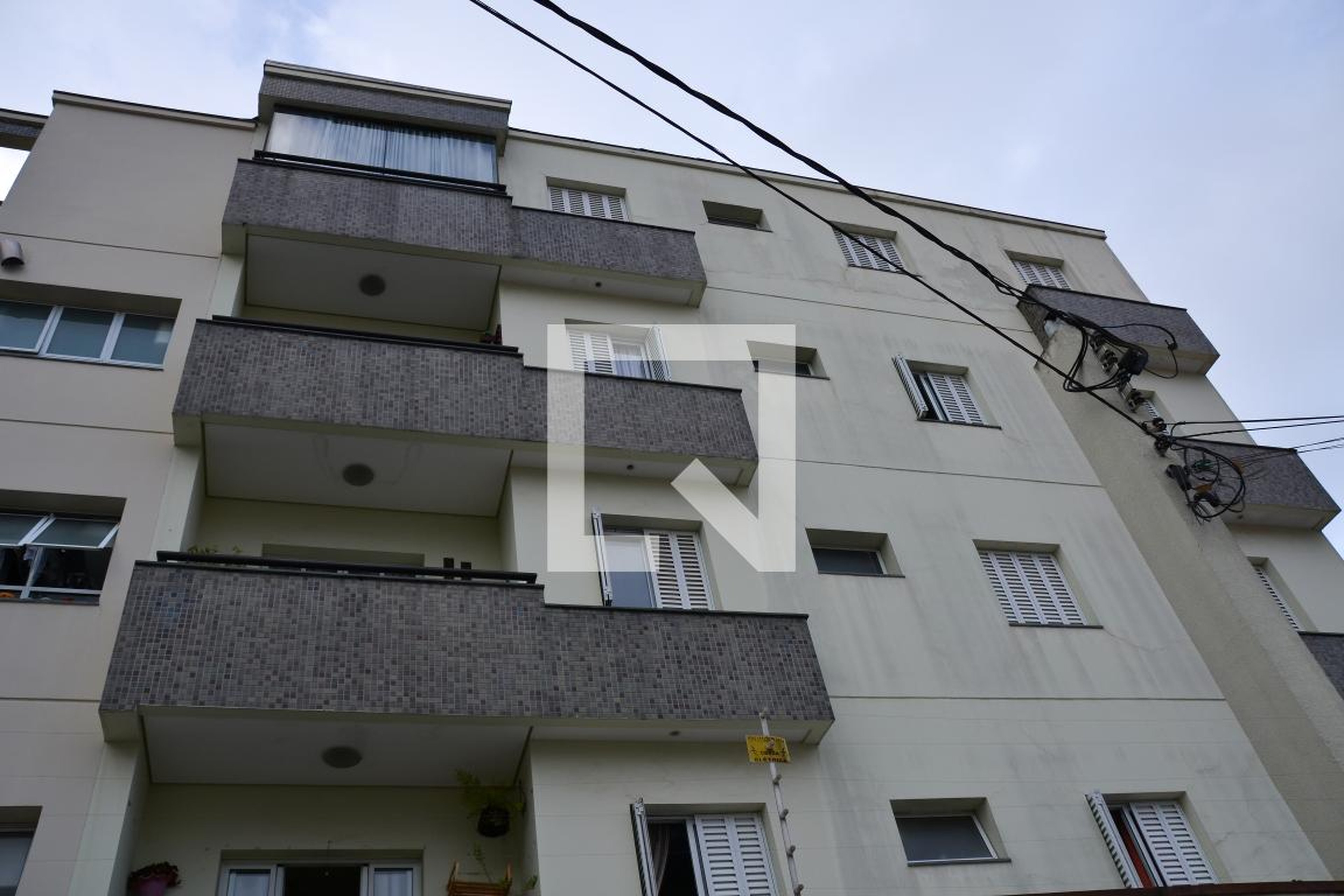 Fachada Residencial Delphinus