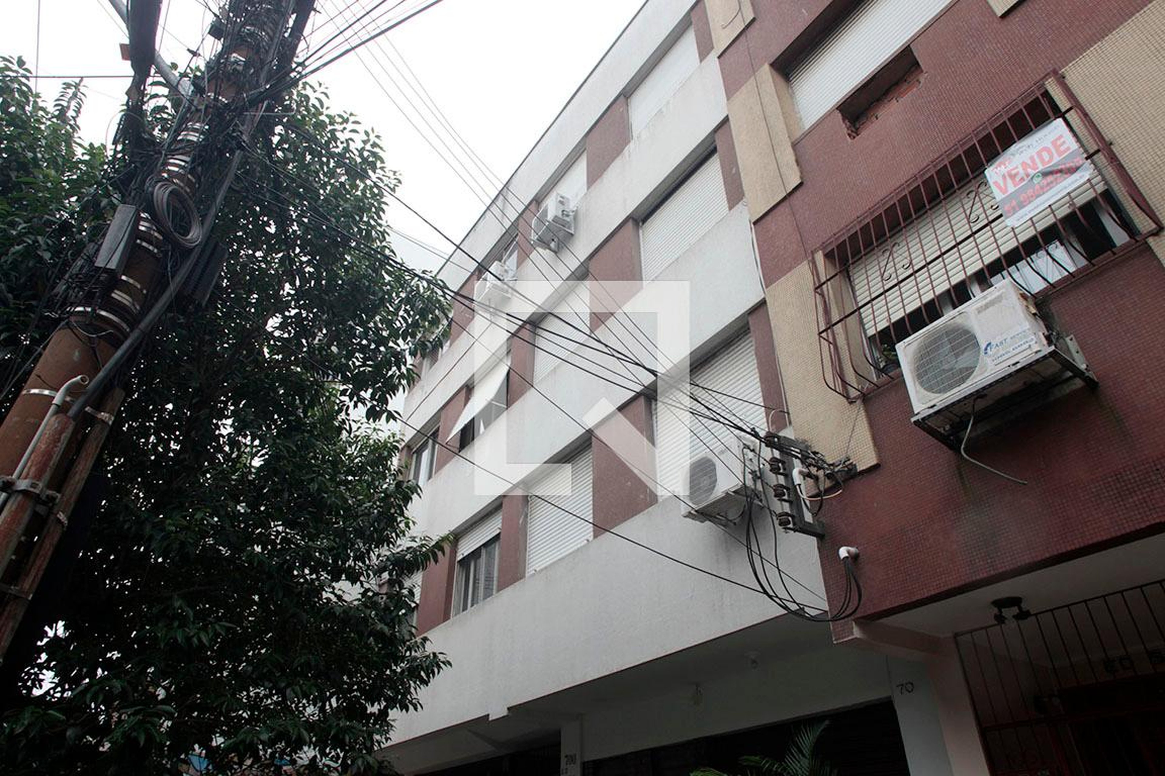 Fachada Condomínio em Rua Demétrio Ribeiro, 700