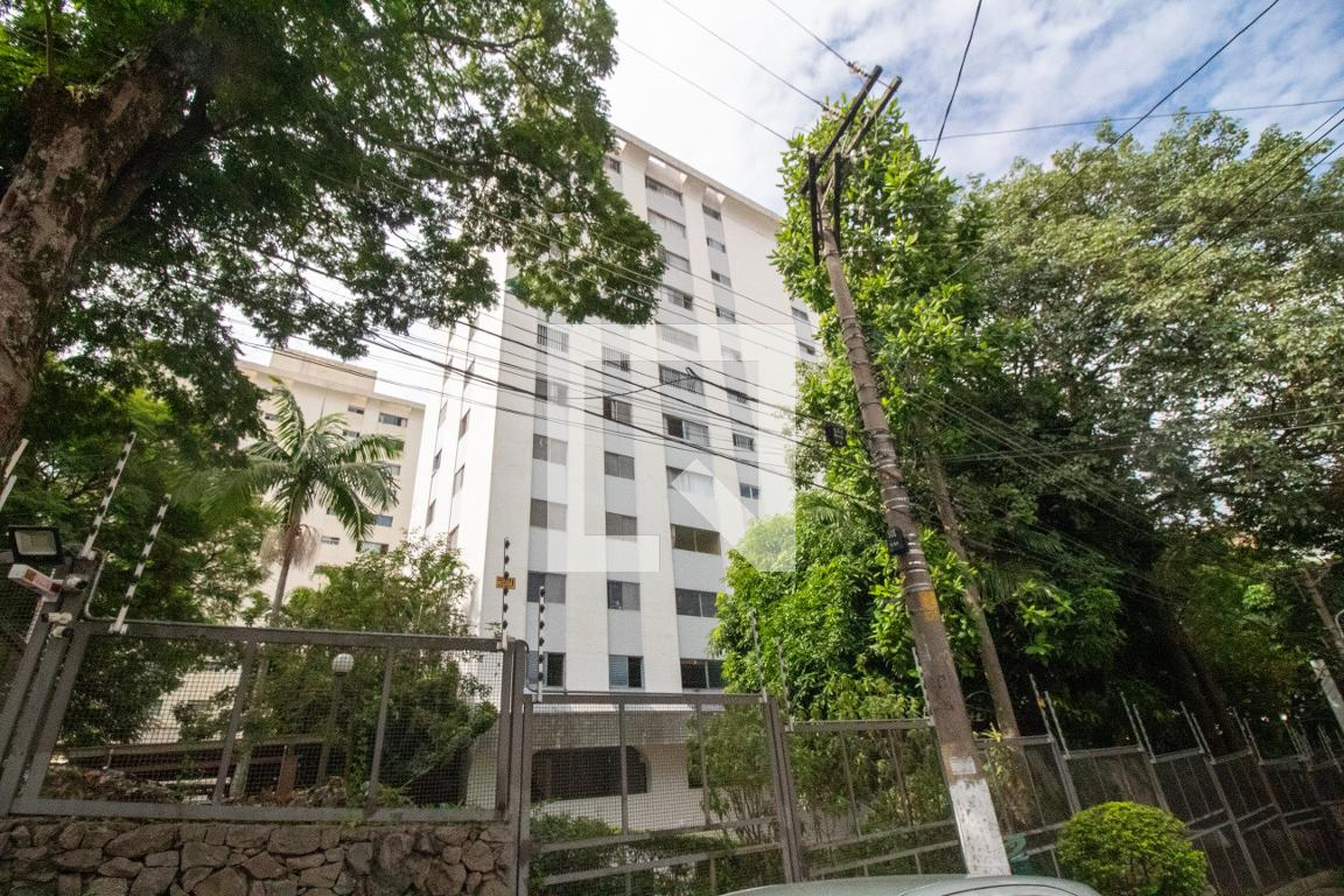 Fachada do Prédio Edifício Samambaias