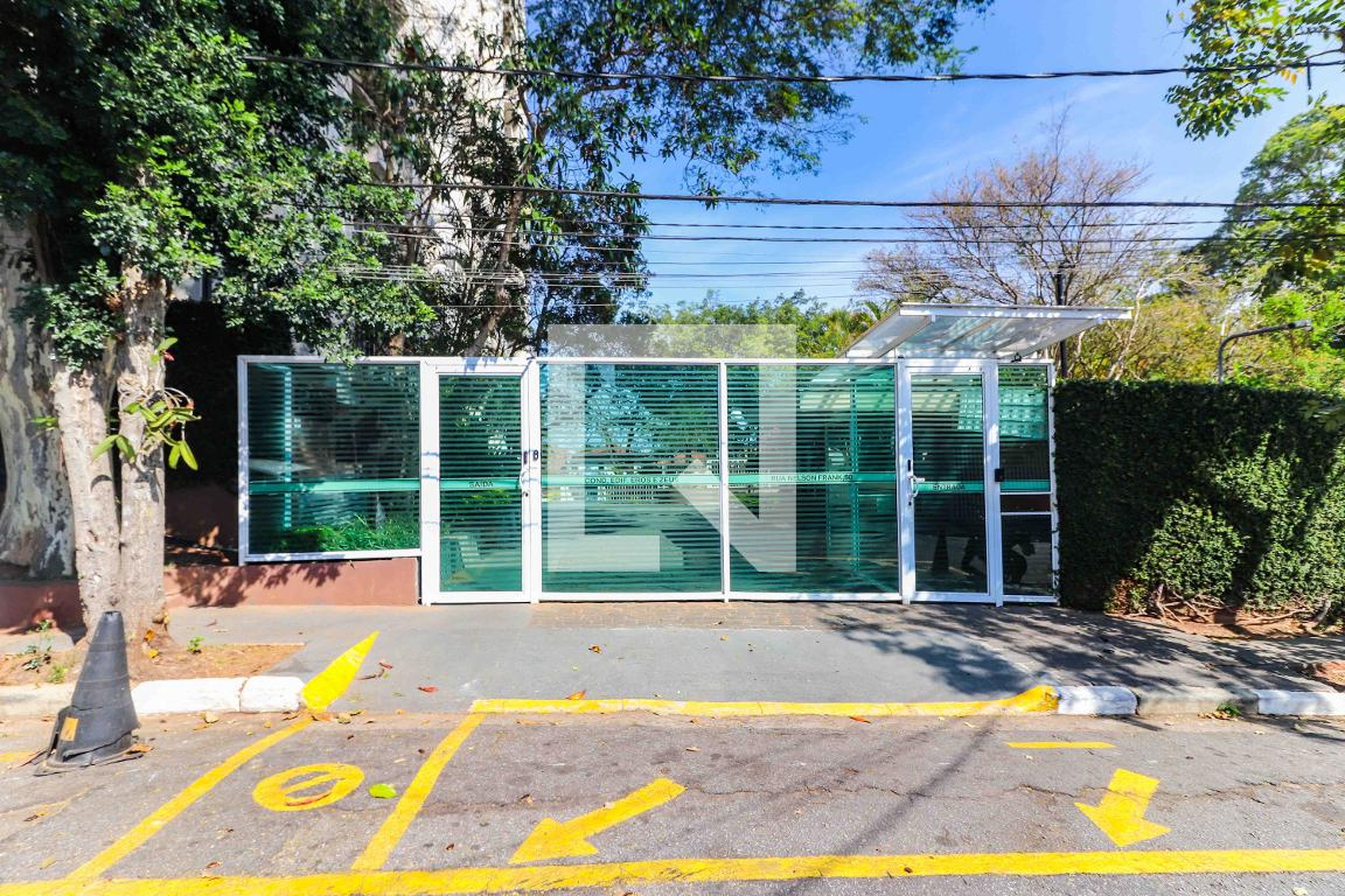 Fachada Edifício S Eros e Zeus