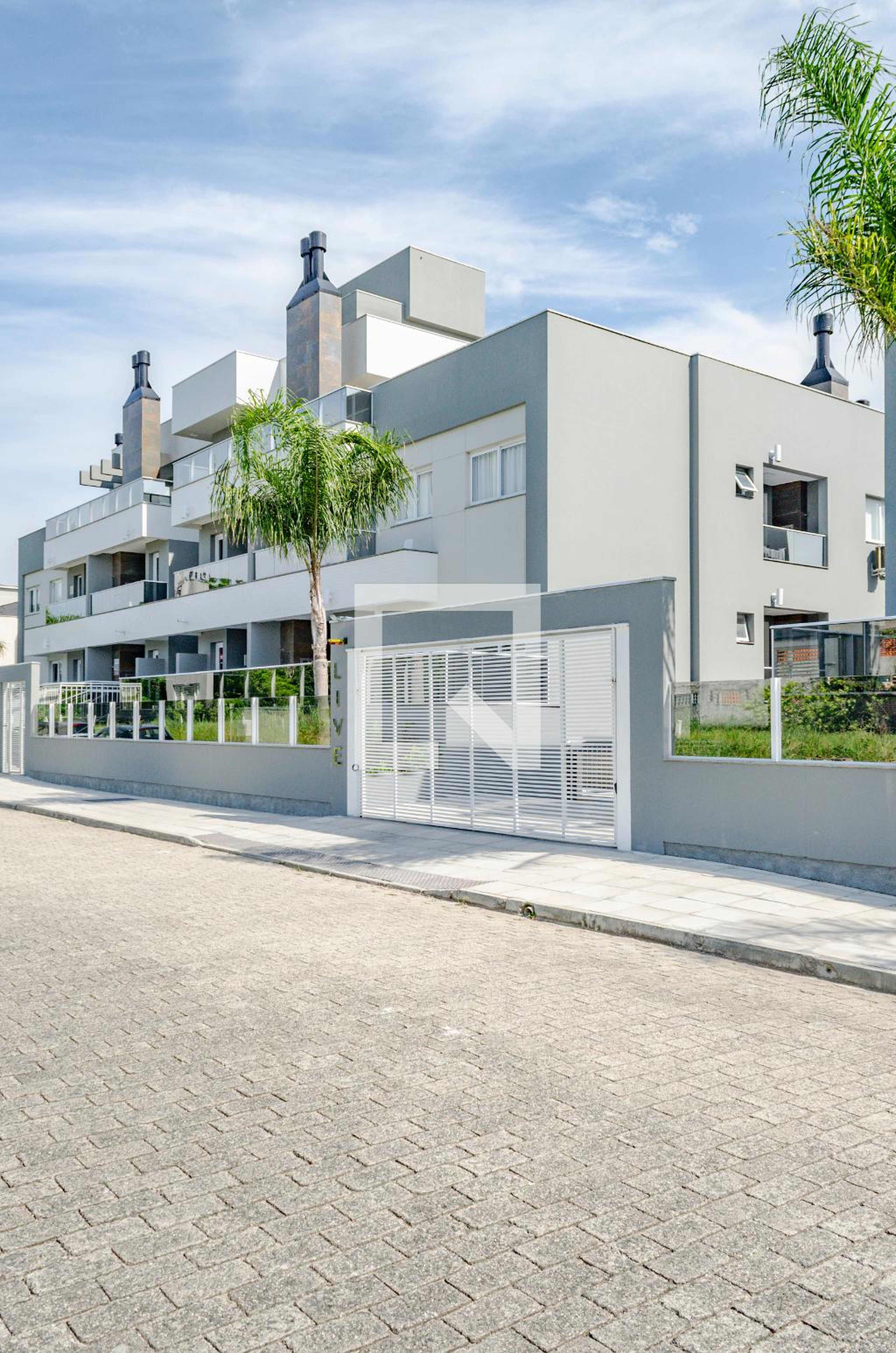 Fachada Condomínio em Rua Joaquim José Antunes, 120