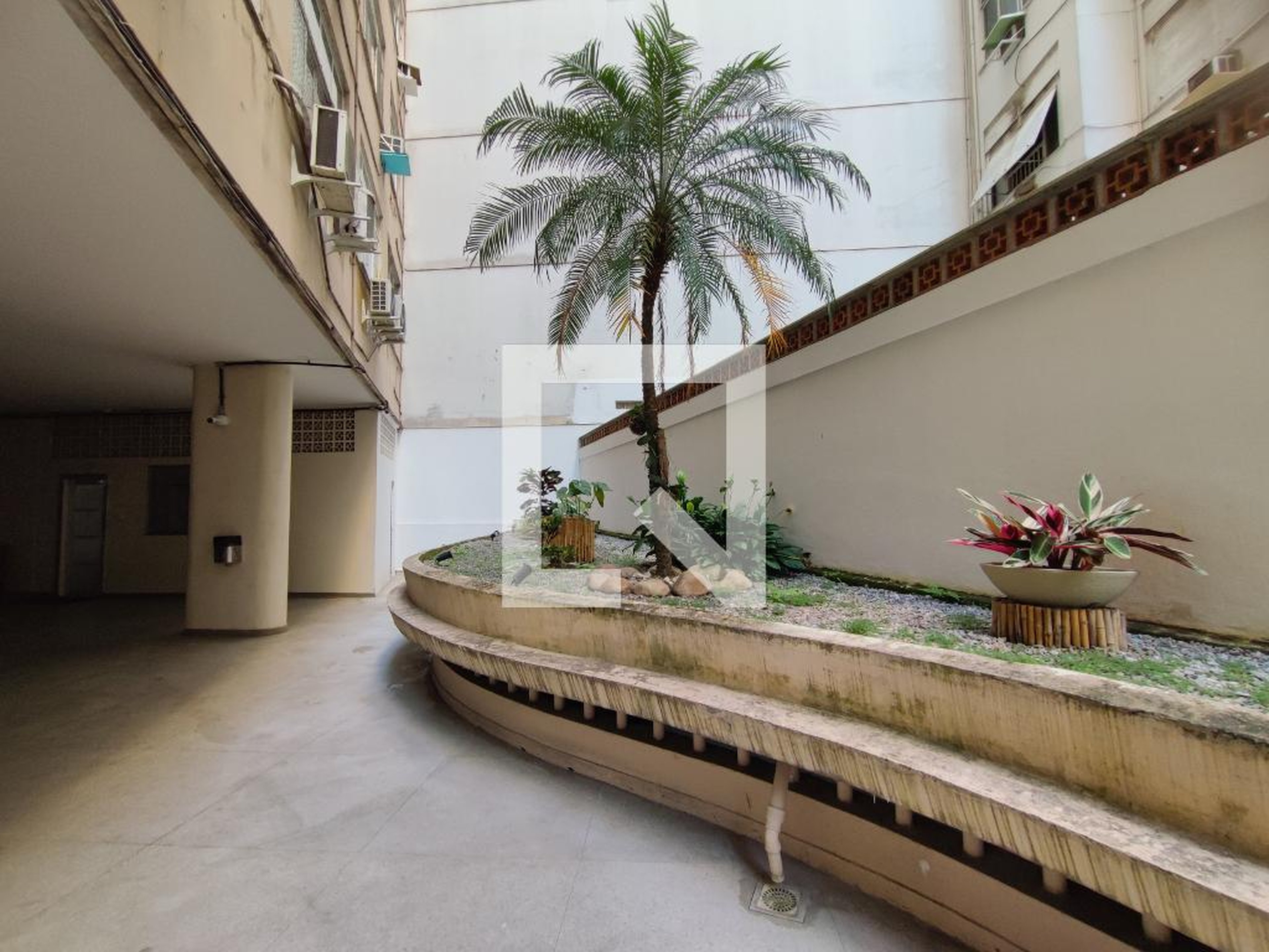 Área comum - Edifício Professora Noemia