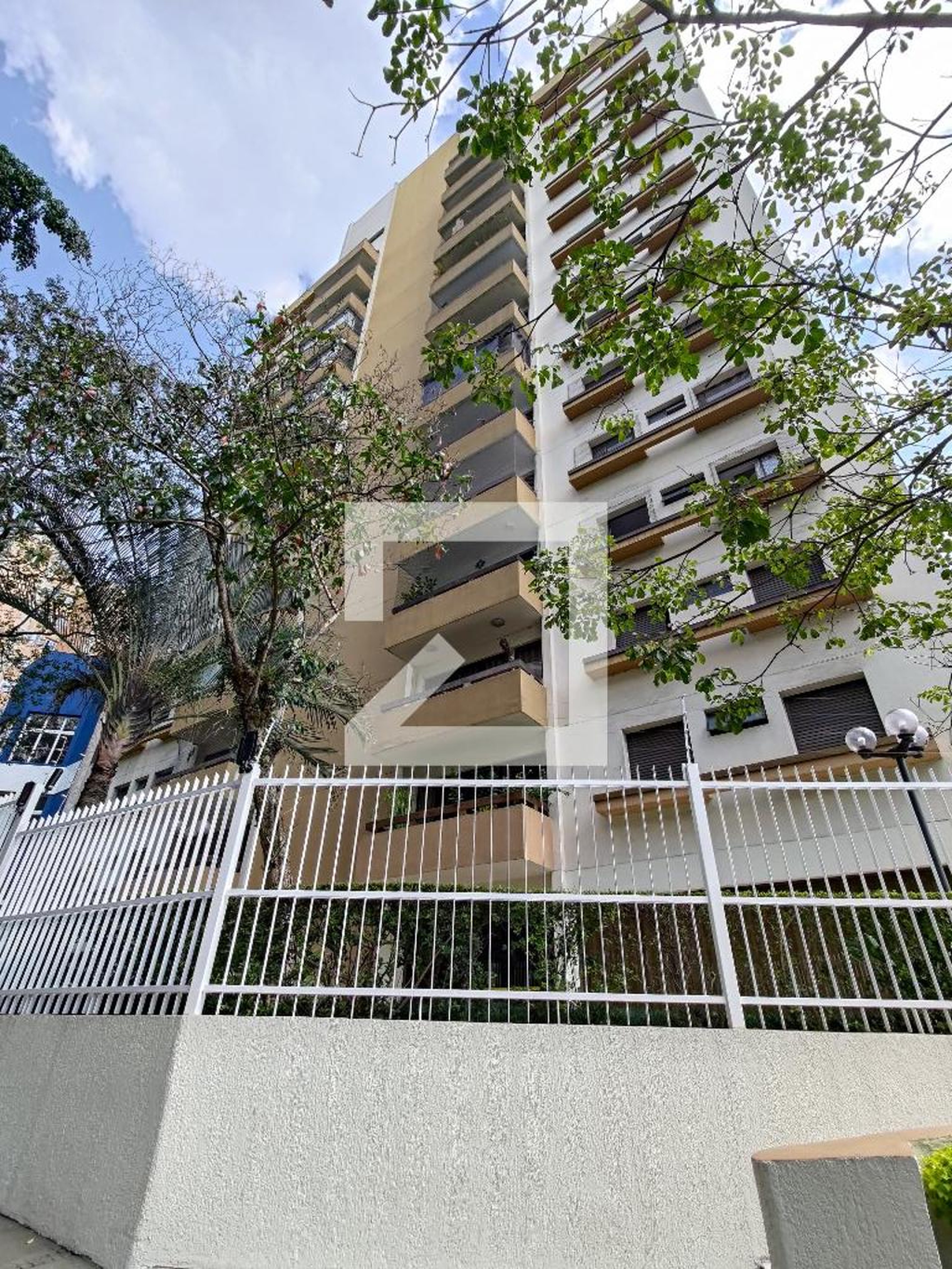 Fachada Edifício Johannes Brahms