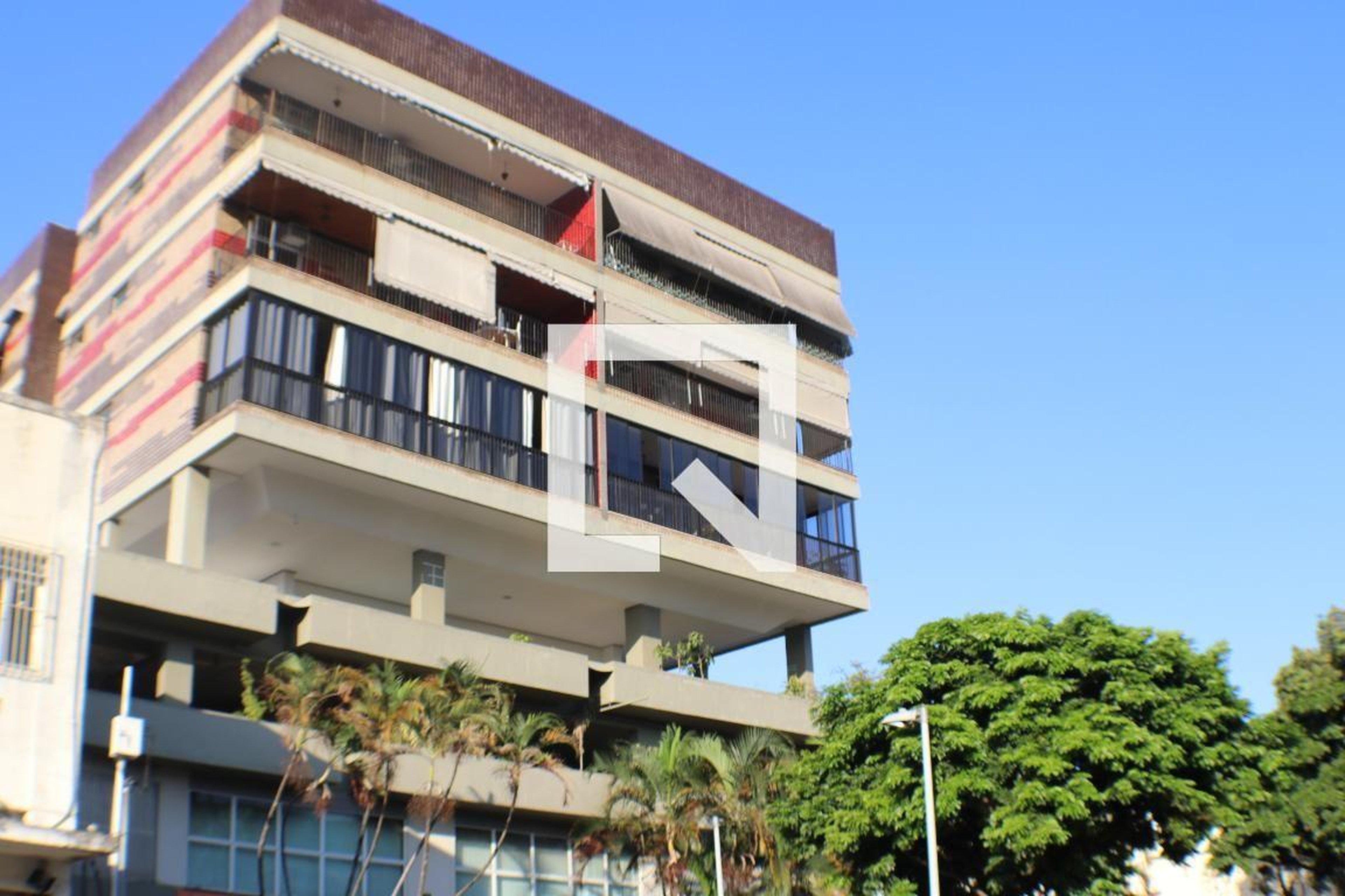 Fachada Condomínio Maria Stockler