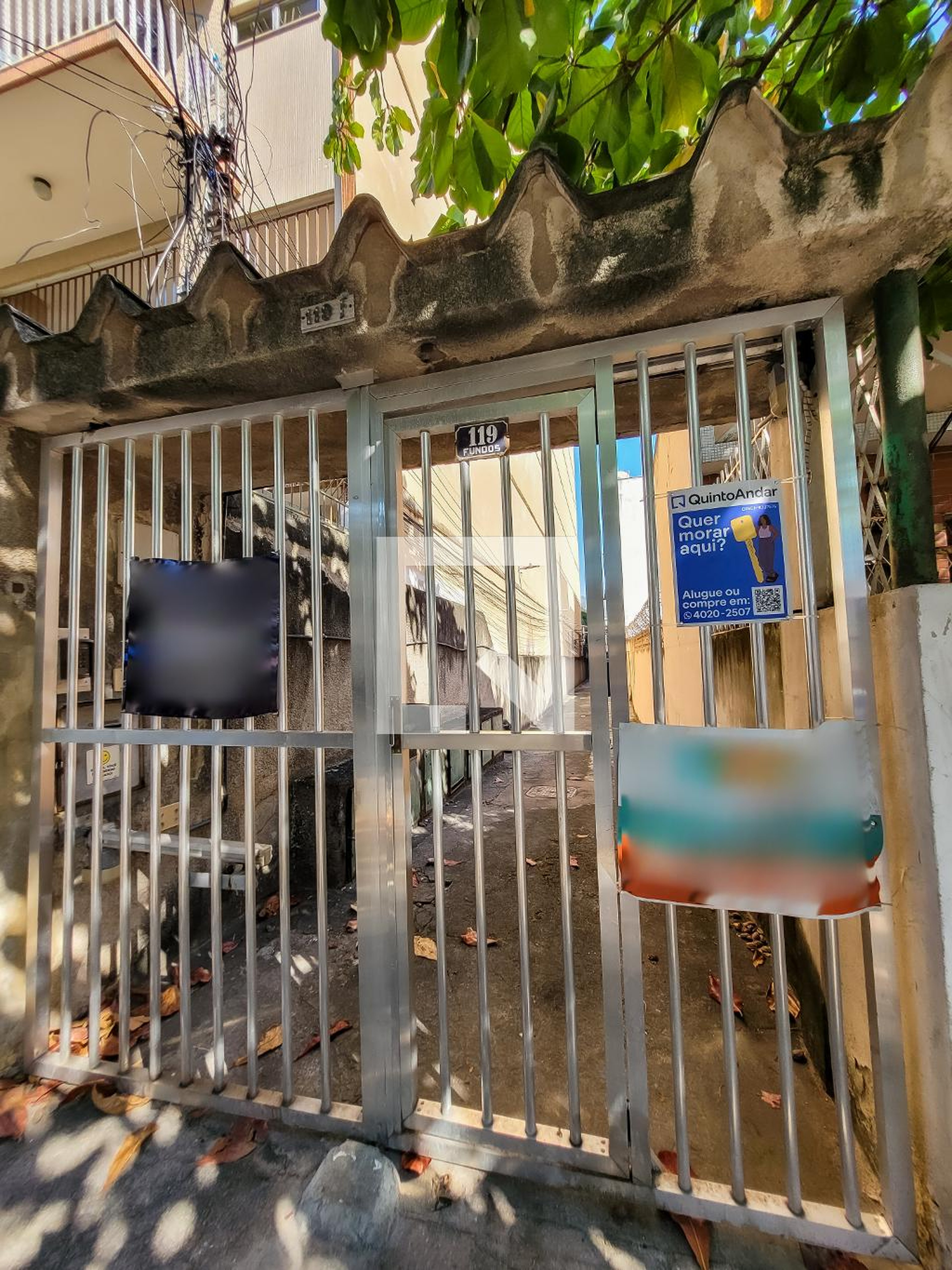 Fachada do Condomínio Condomínio em Rua Paulo Silva Araújo, 119
