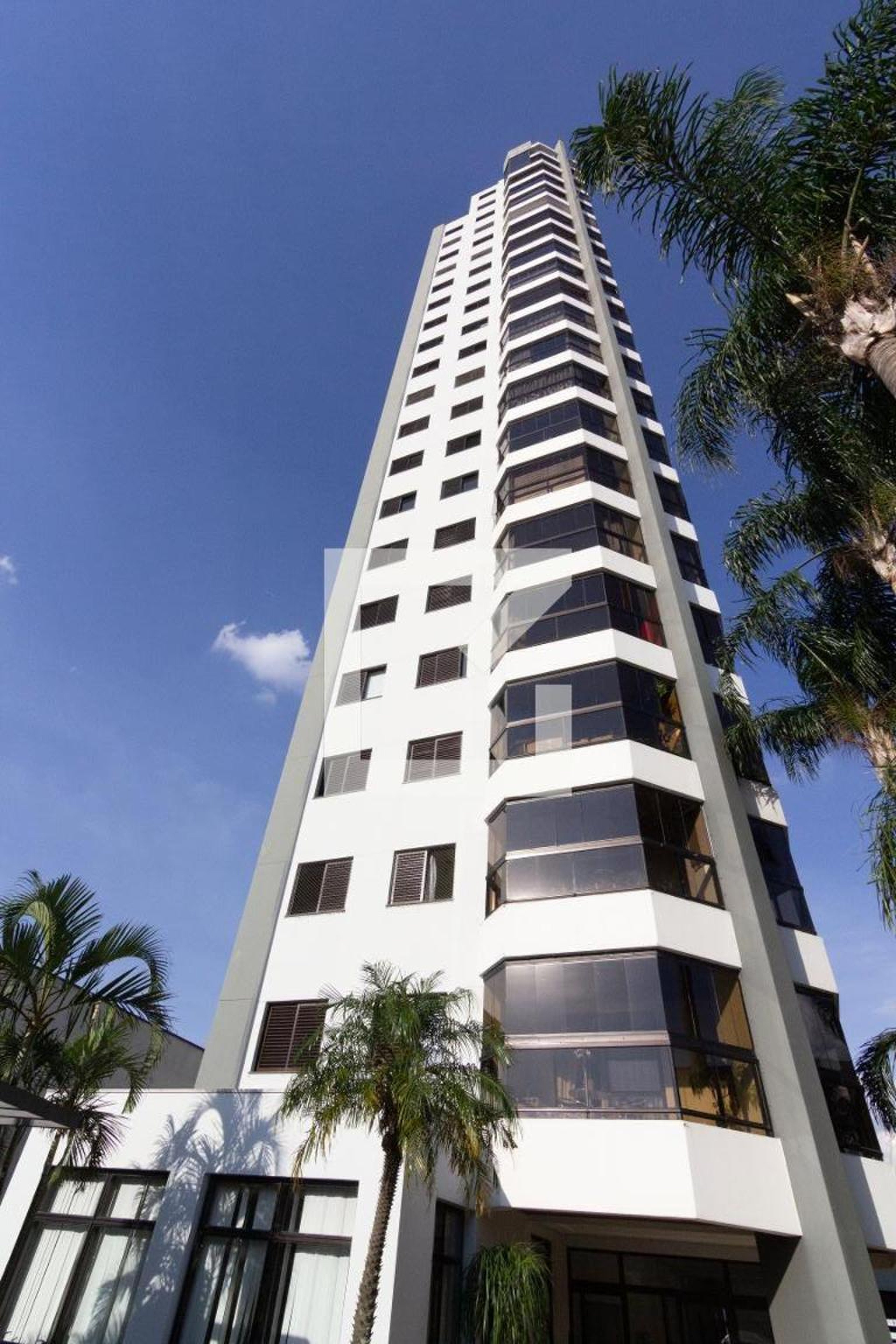 Fachada do Prédio Condomínio Anália Gold