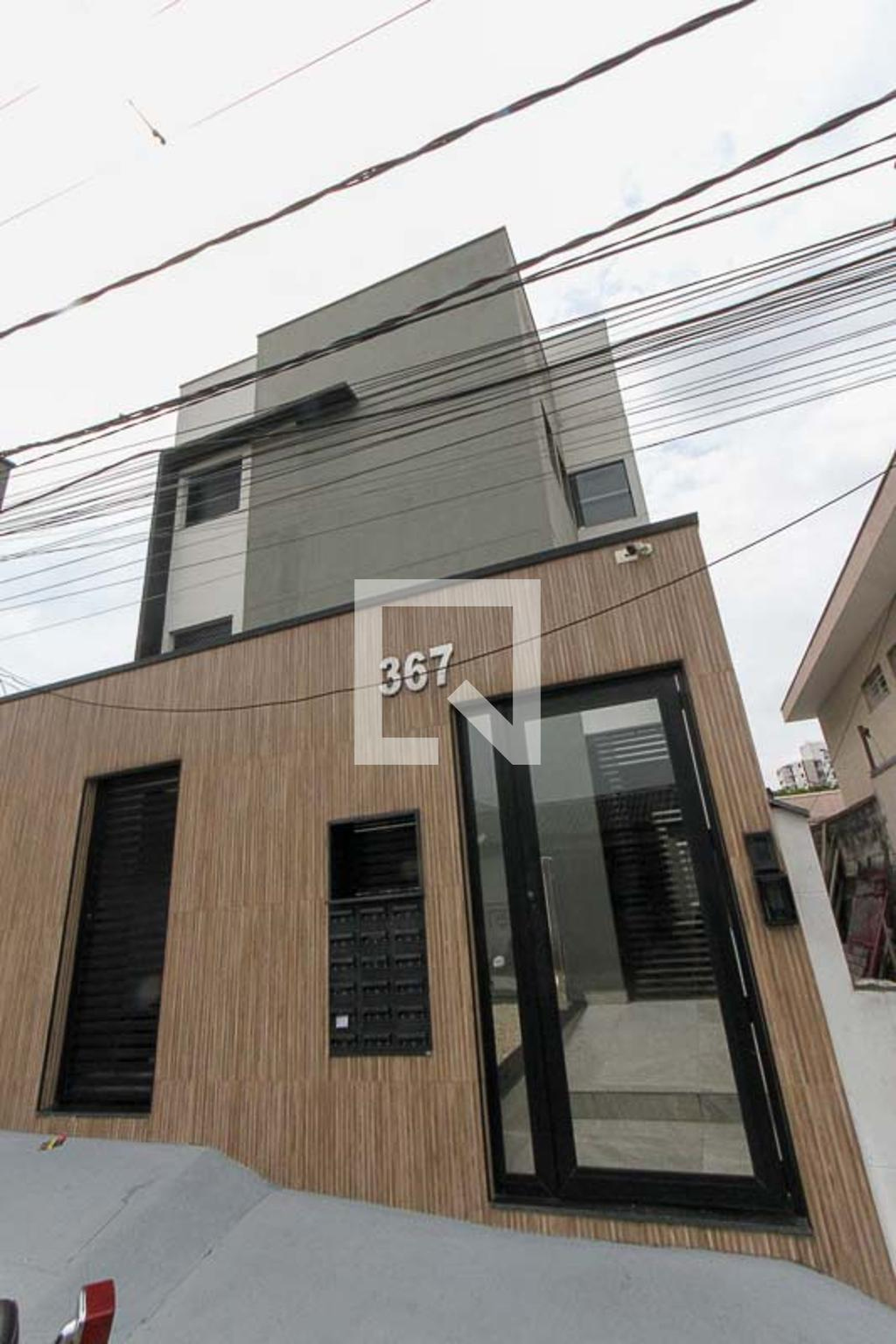 Fachada Condomínio em Rua das Dálias, 367