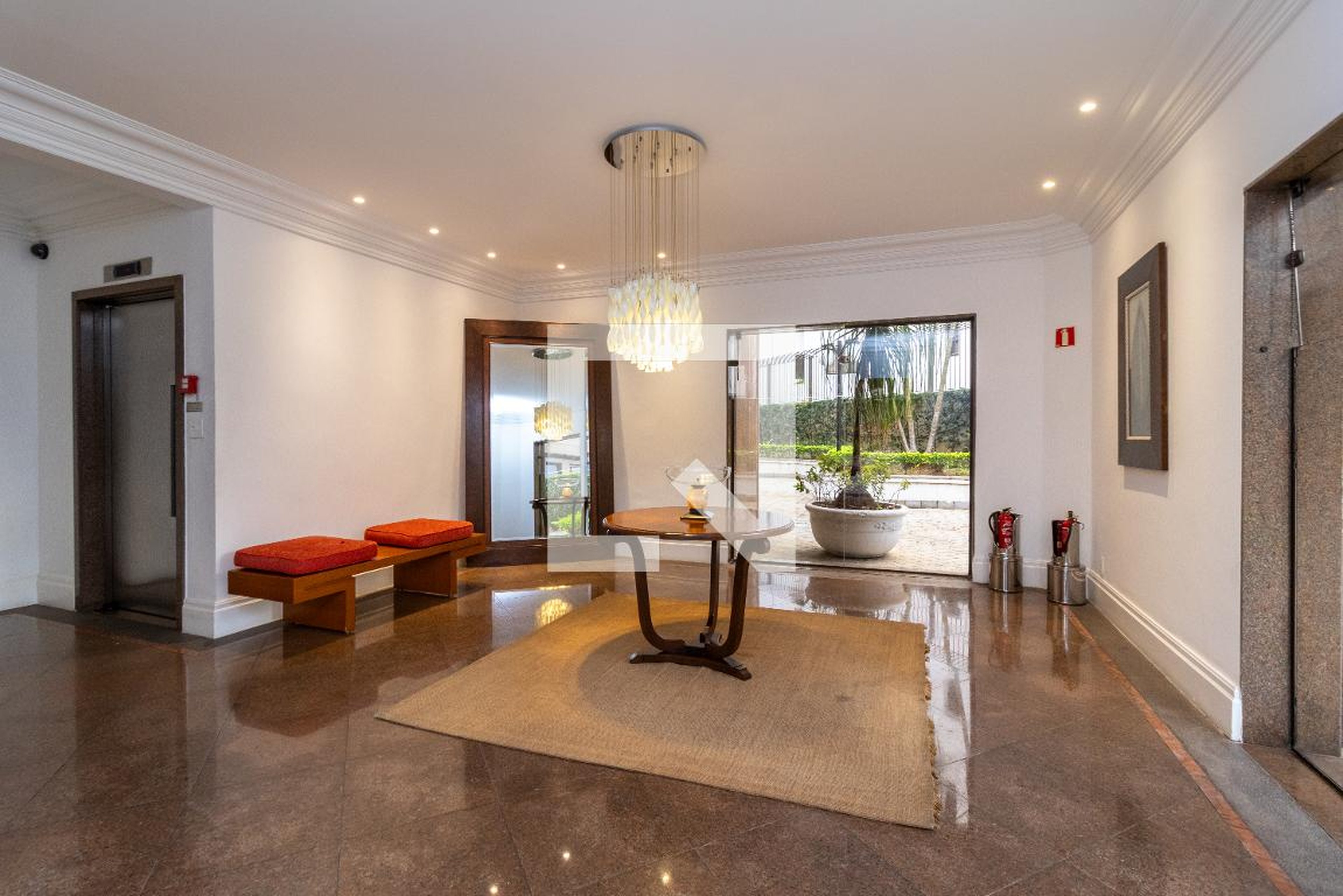 Hall Social - Edifício Residencial Versailles