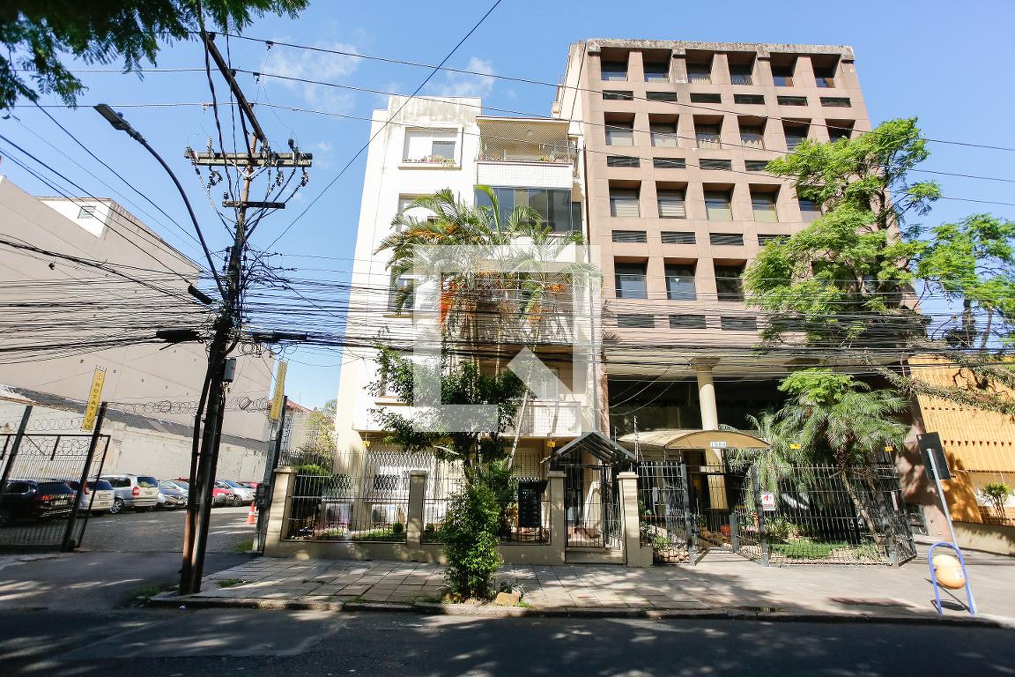 Fachada do Prédio Condomínio Ramiro Barcelos