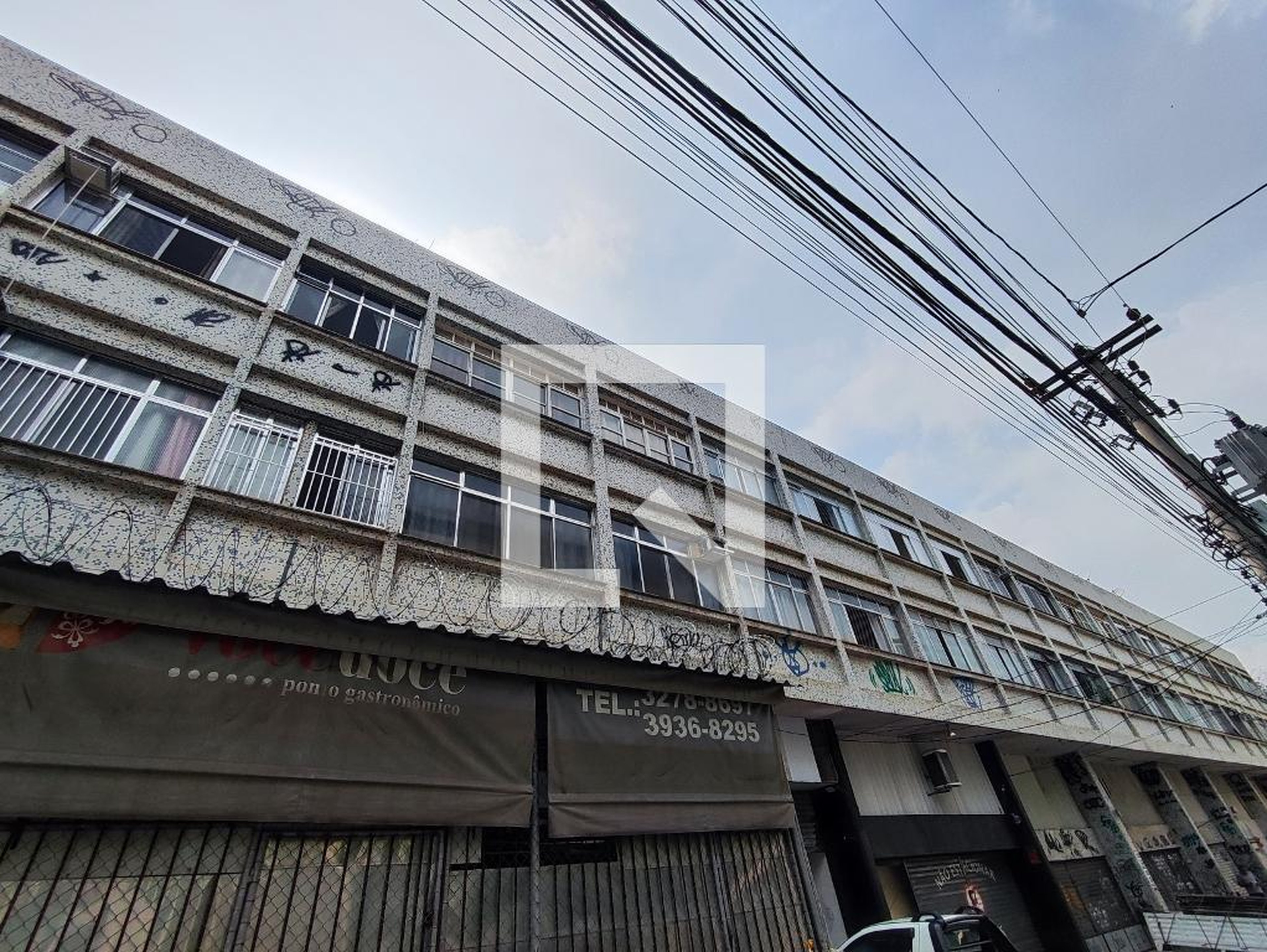 Fachada Condomínio em Rua Mossoró, 43