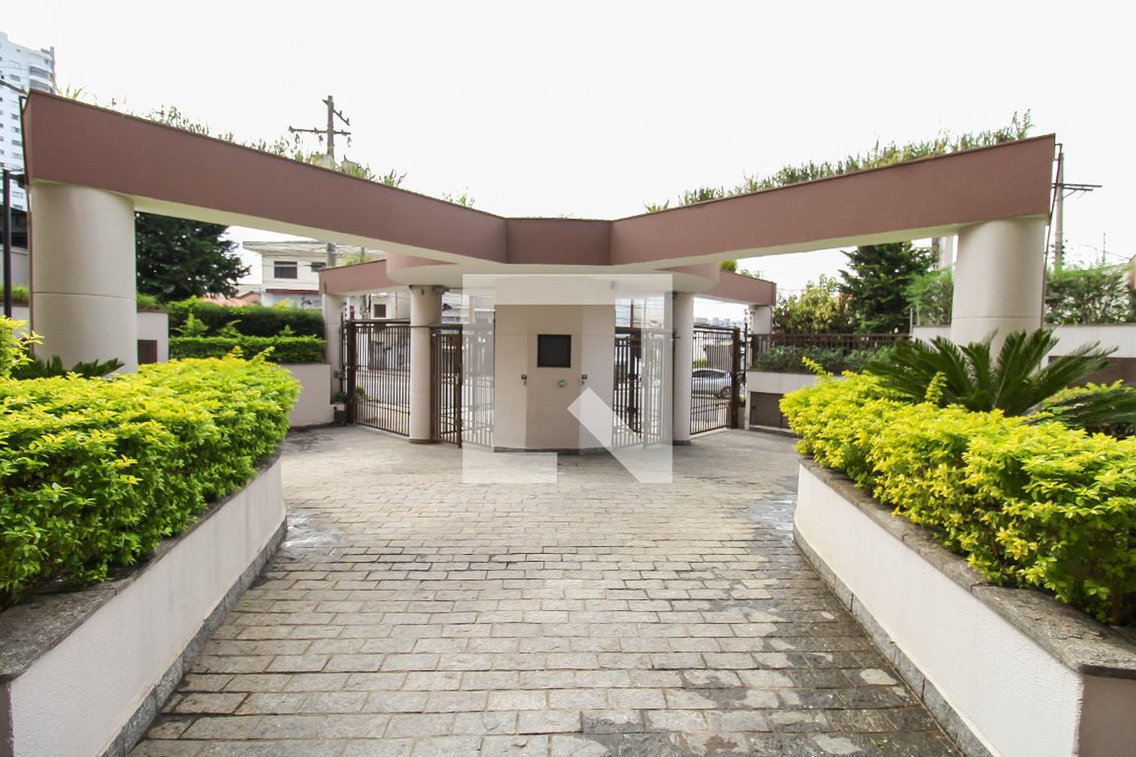 Entrada - Edifício Anália Franco Garden