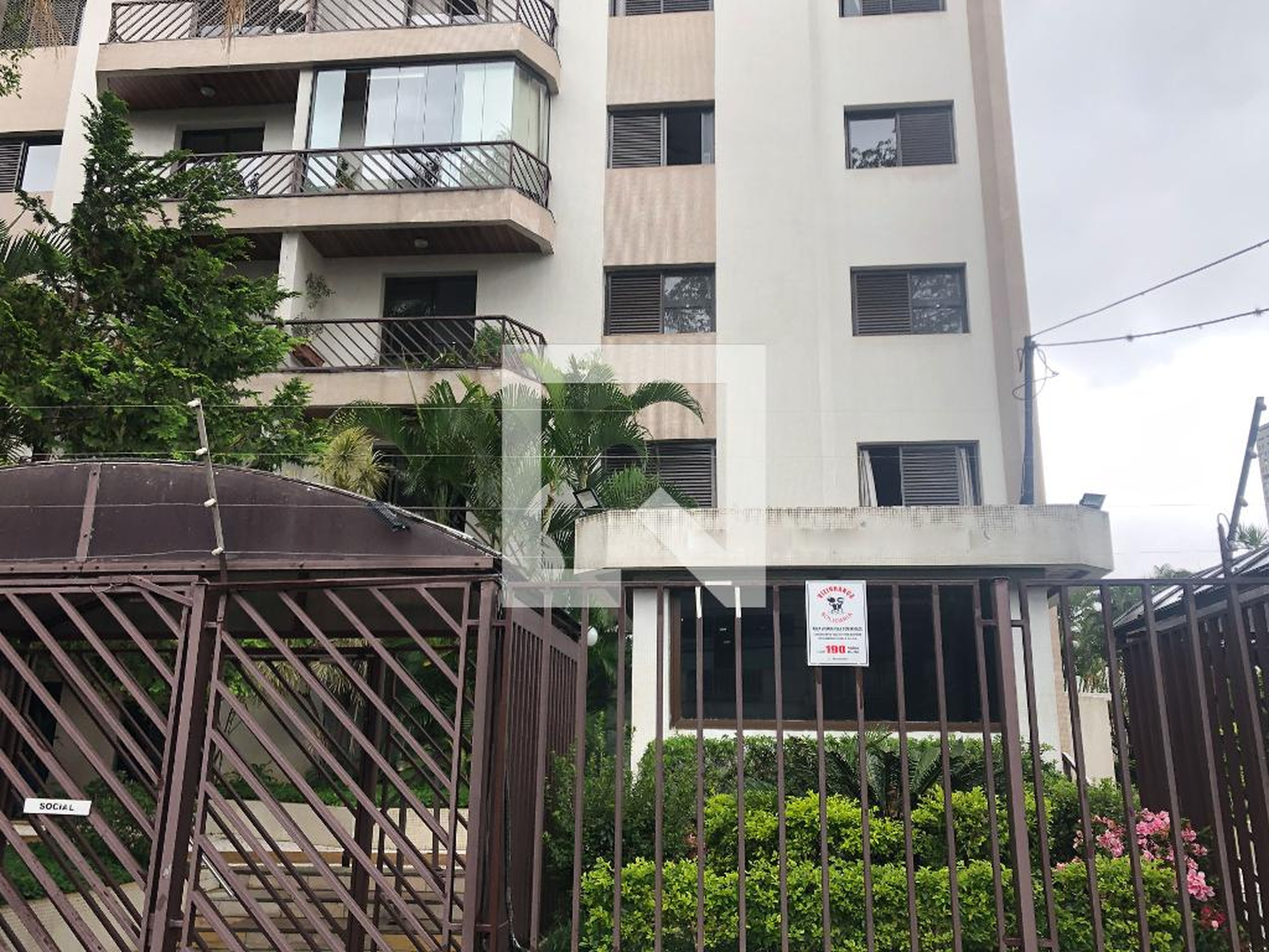 Fachada do Prédio Condomínio Santa Teresa