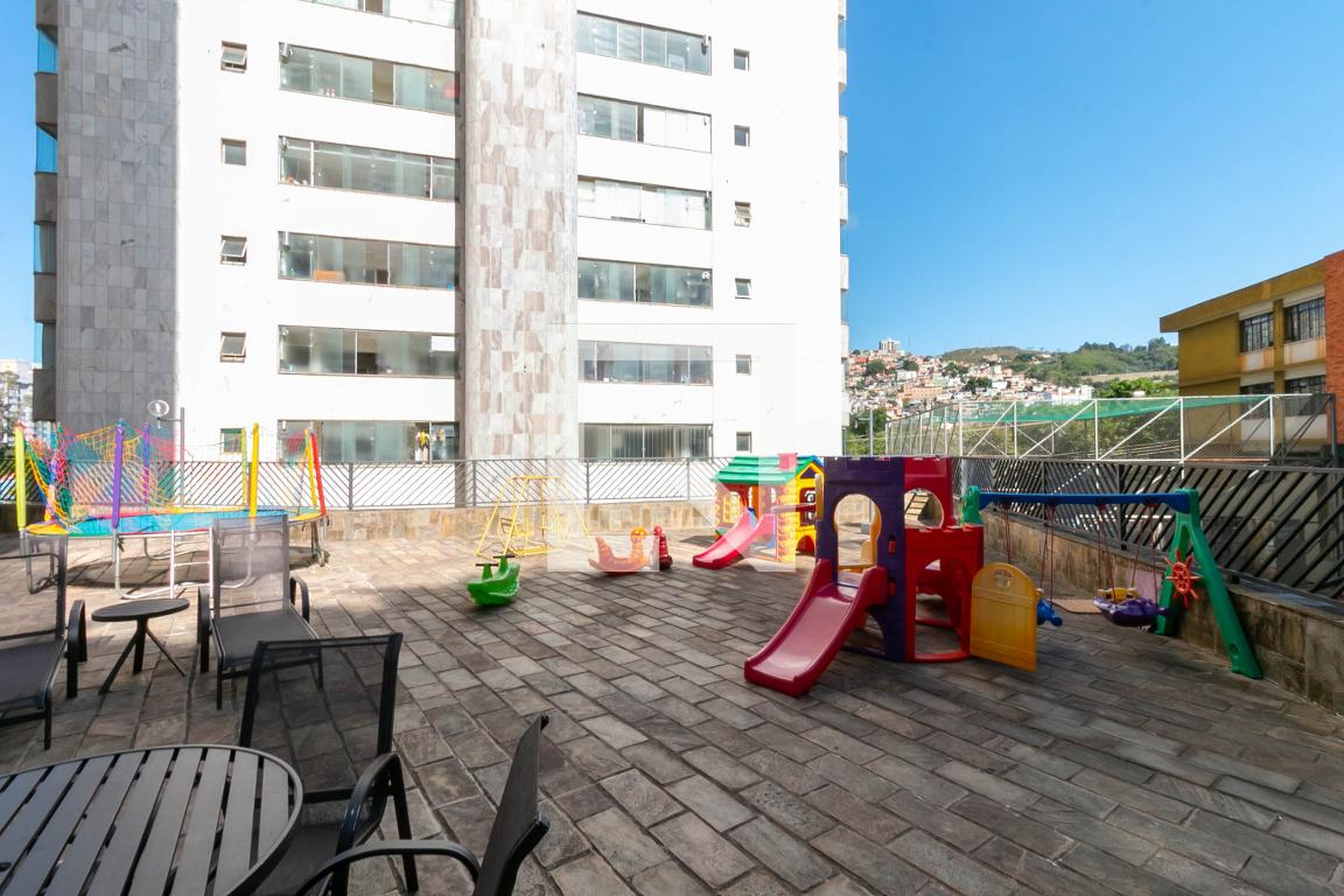 Área comum Condomínio em Rua Visconde do Rio das Velhas, 34