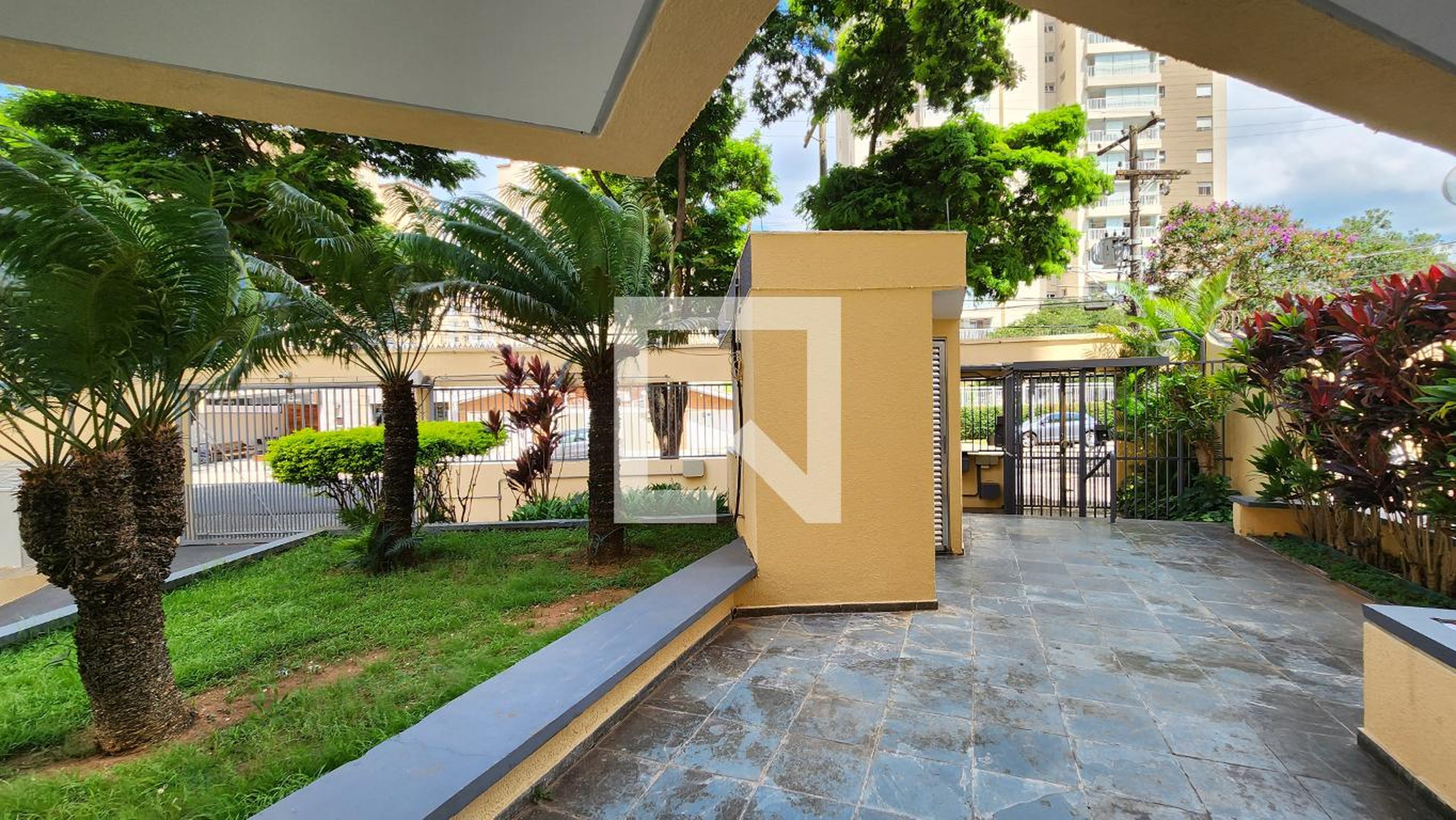 Área comum - Saint Germain