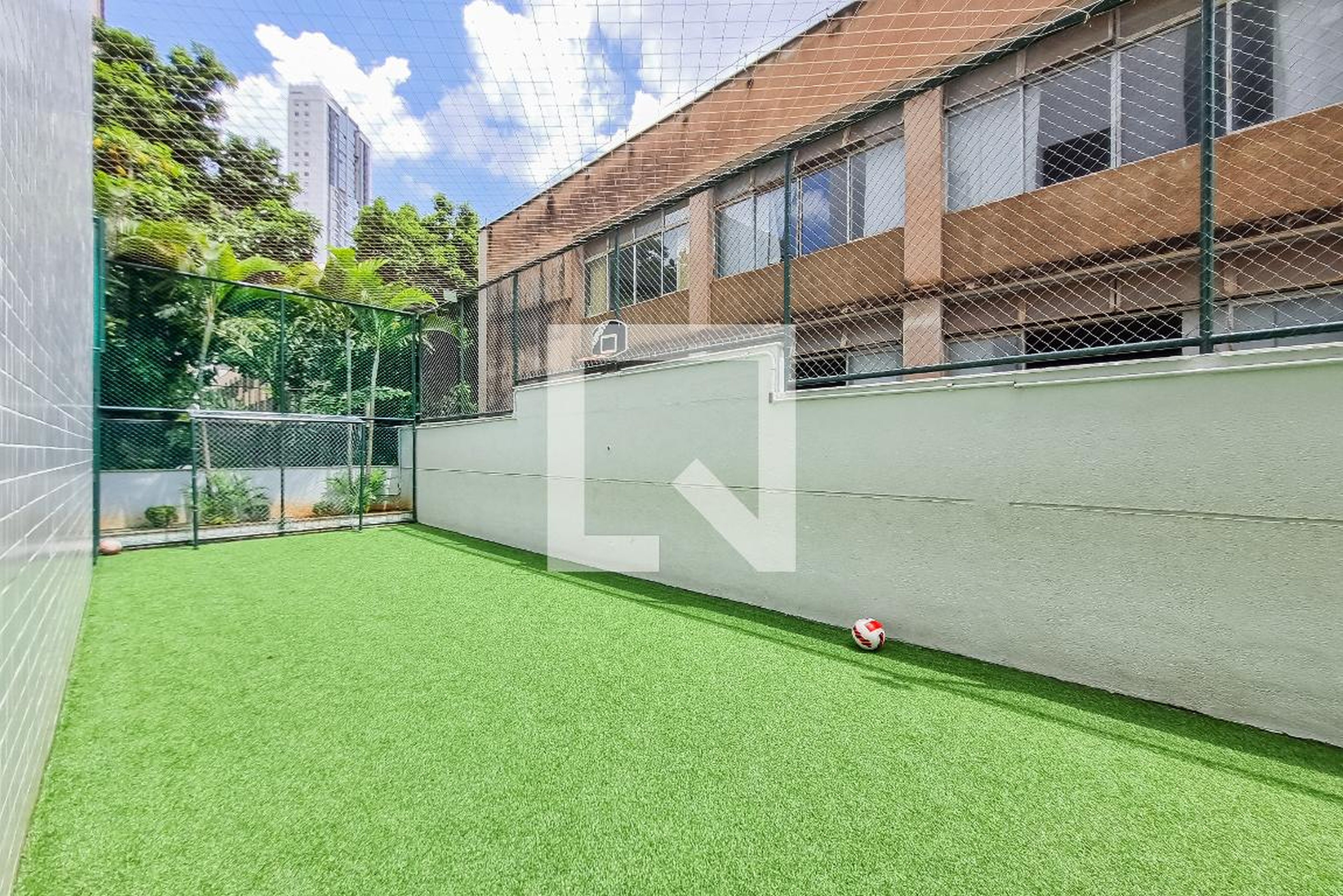 Quadra - Edifício Enchanteur