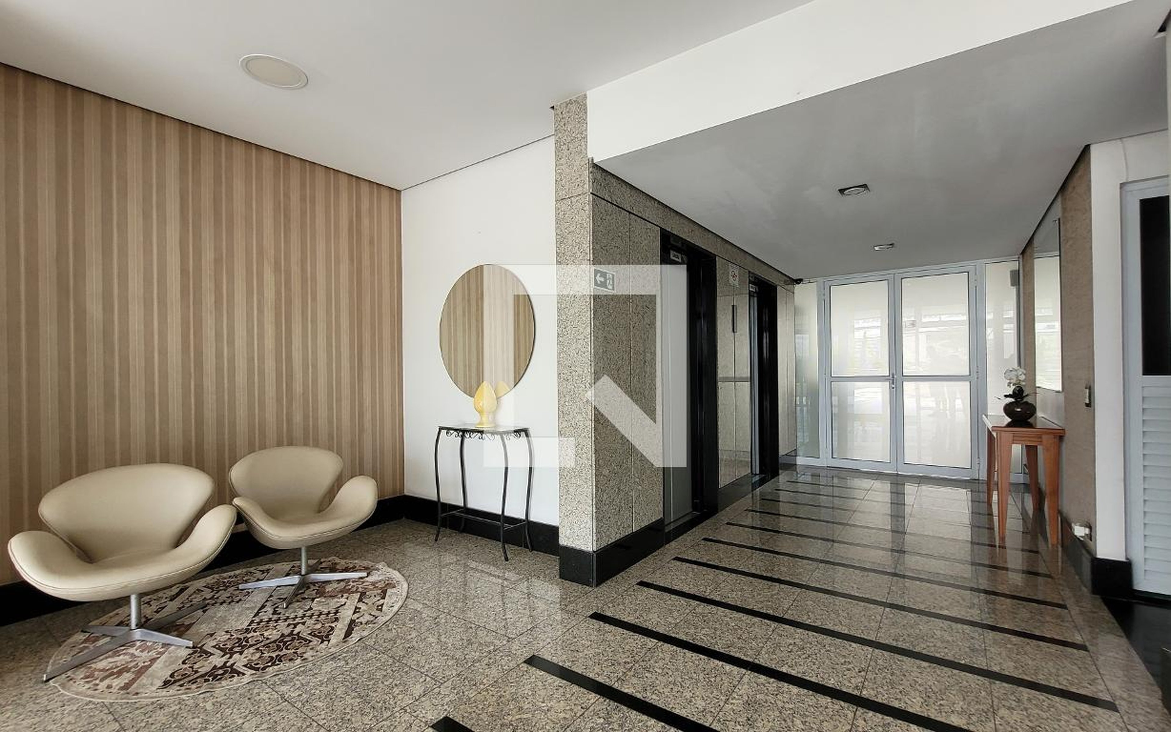 Hall de entrada - Com Portaria Ap31