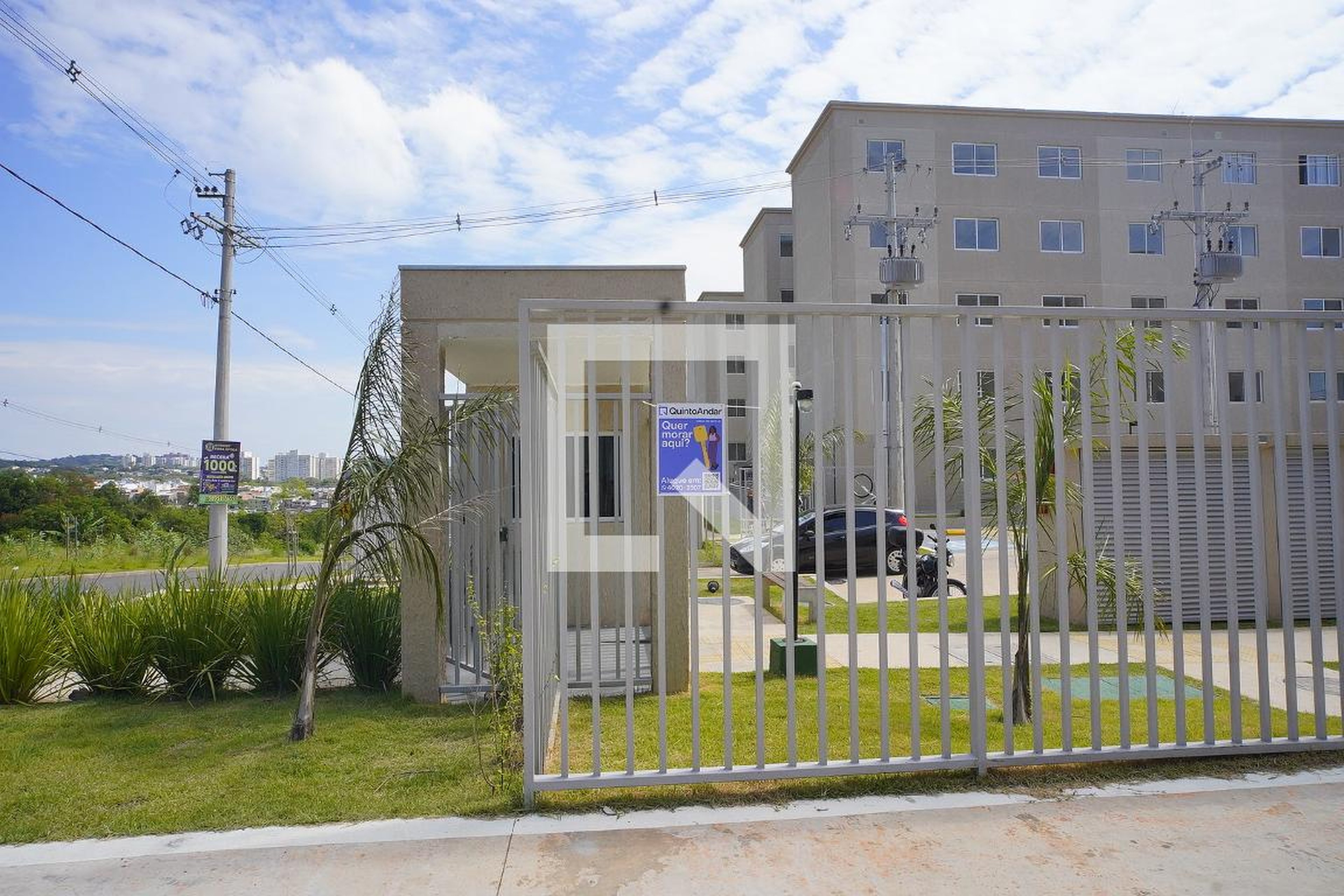 Fachada do Prédio Condomínio Quinta do Lago Carezza