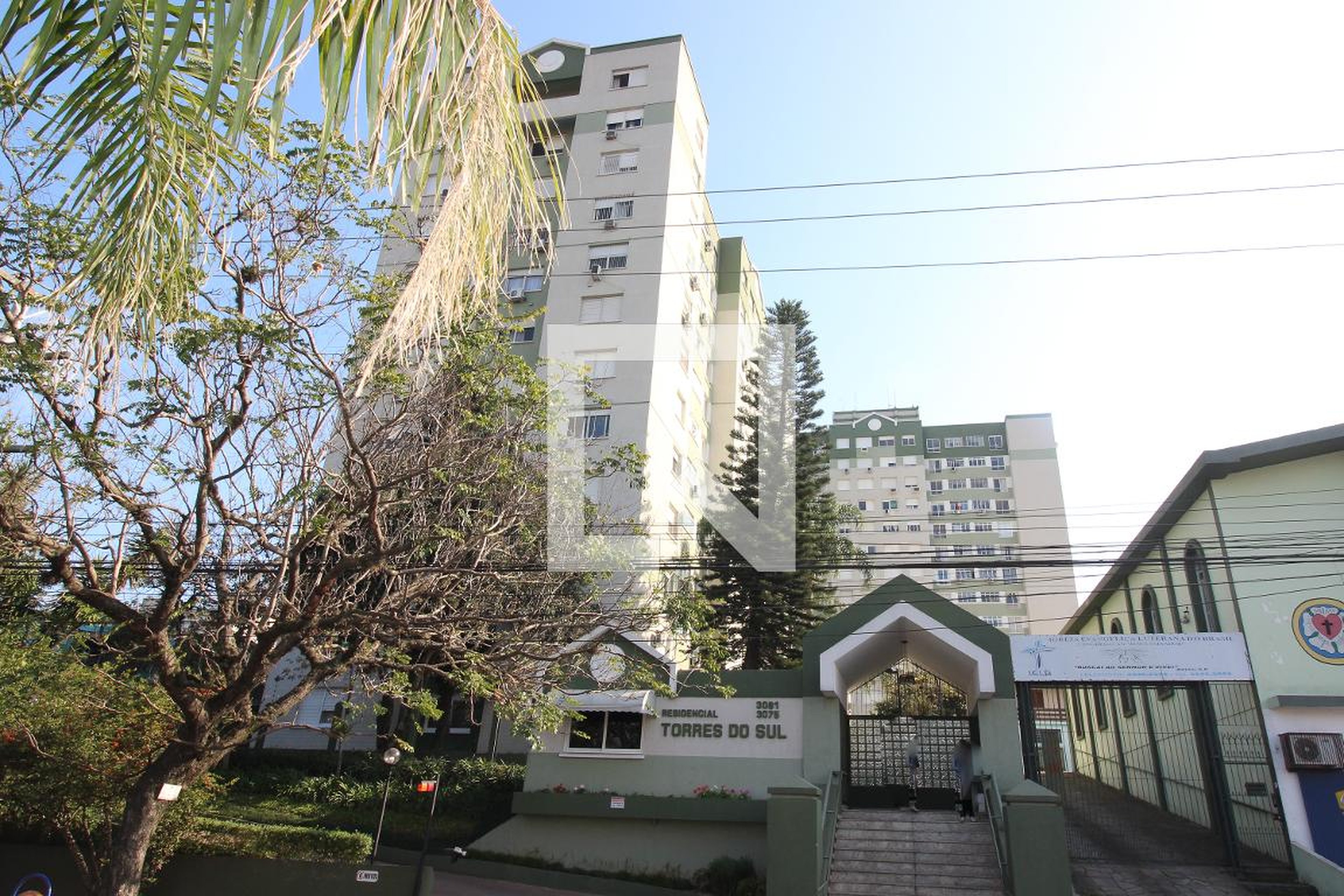 Fachada do condomínio Condomínio Torres do Sul