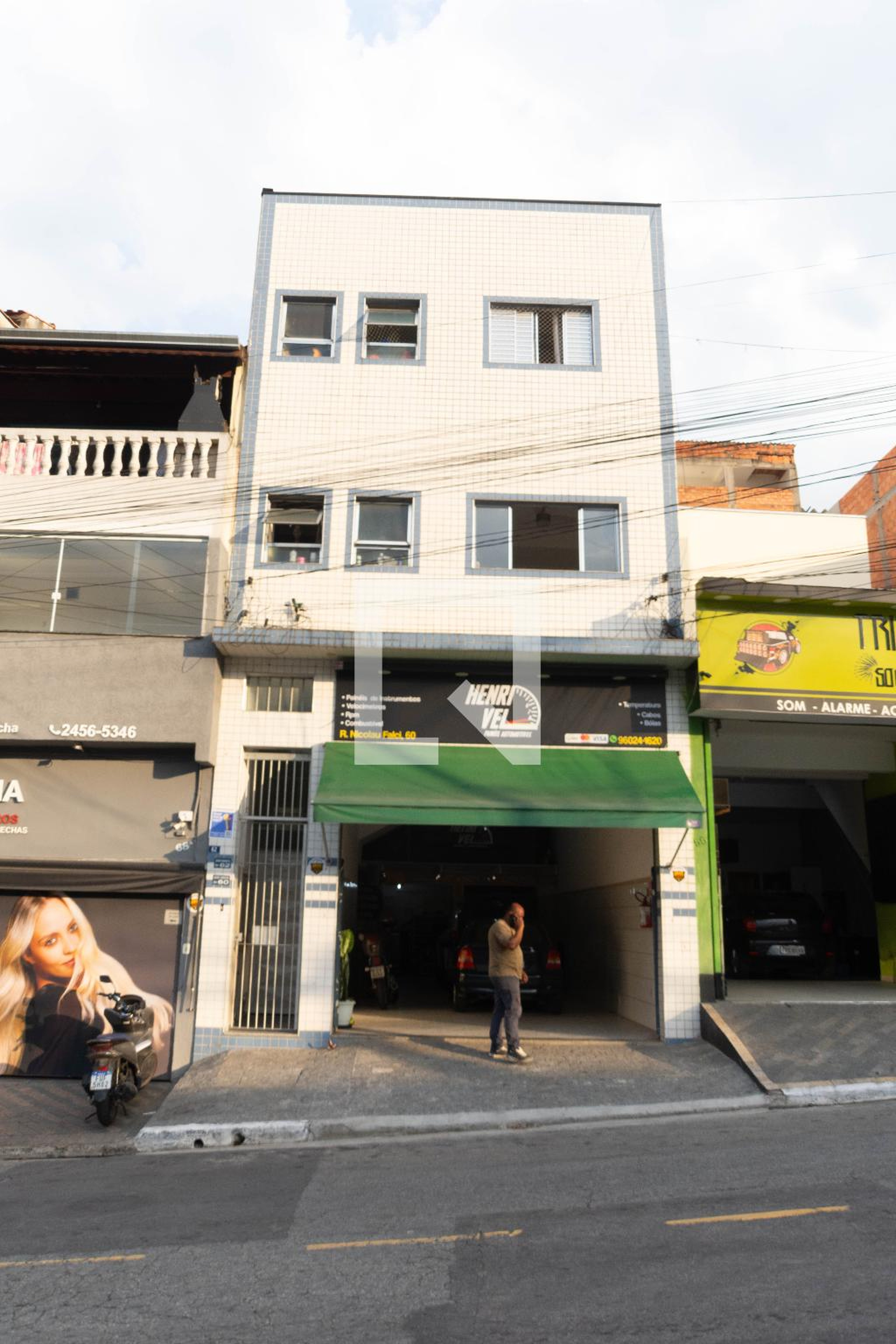 Fachada Condomínio em Rua Nicolau Falci, 62