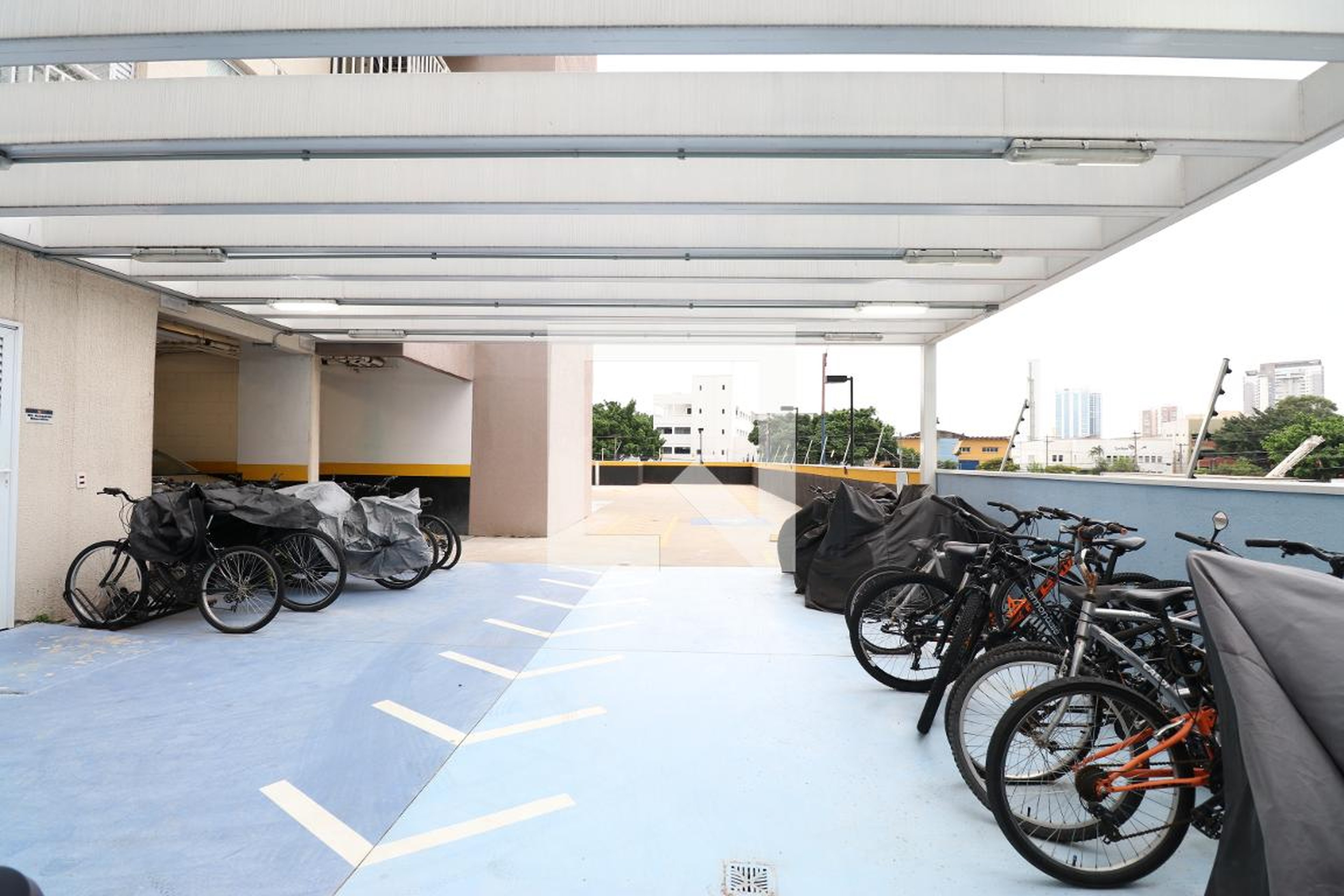 Bicicletario - Elev Barra Funda