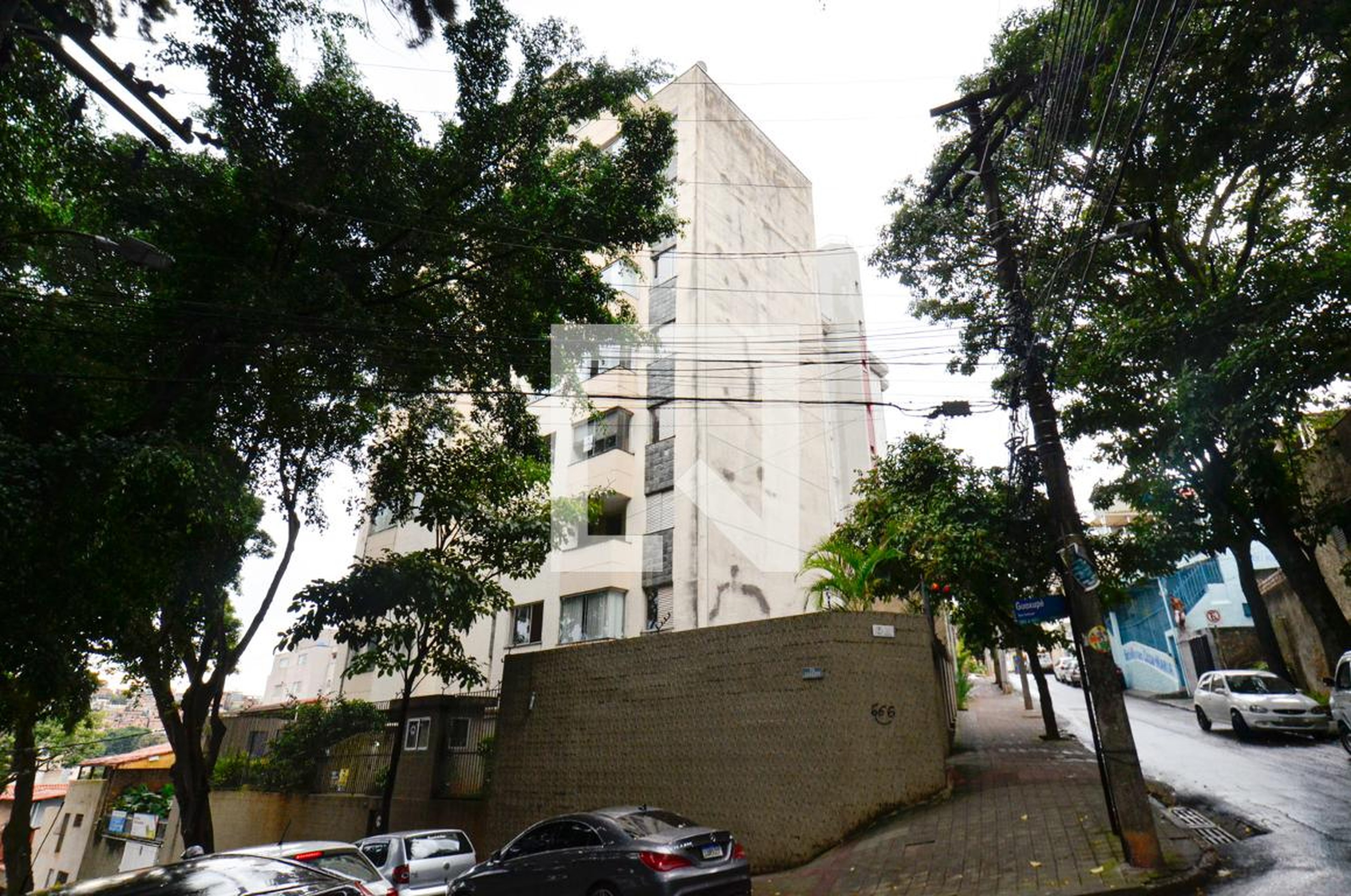 Fachada do predio Condomínio em Rua Guaxupé, 411