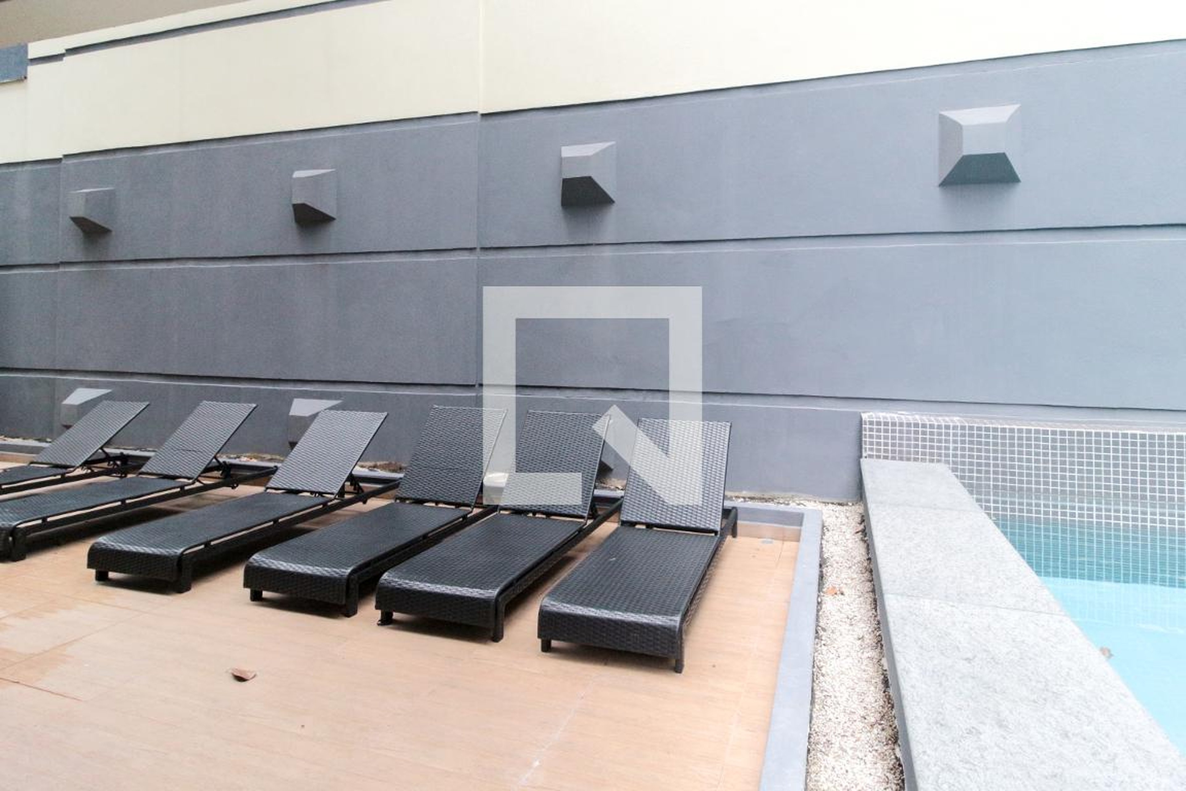 Piscina - Rua Jorge Tibiriçá