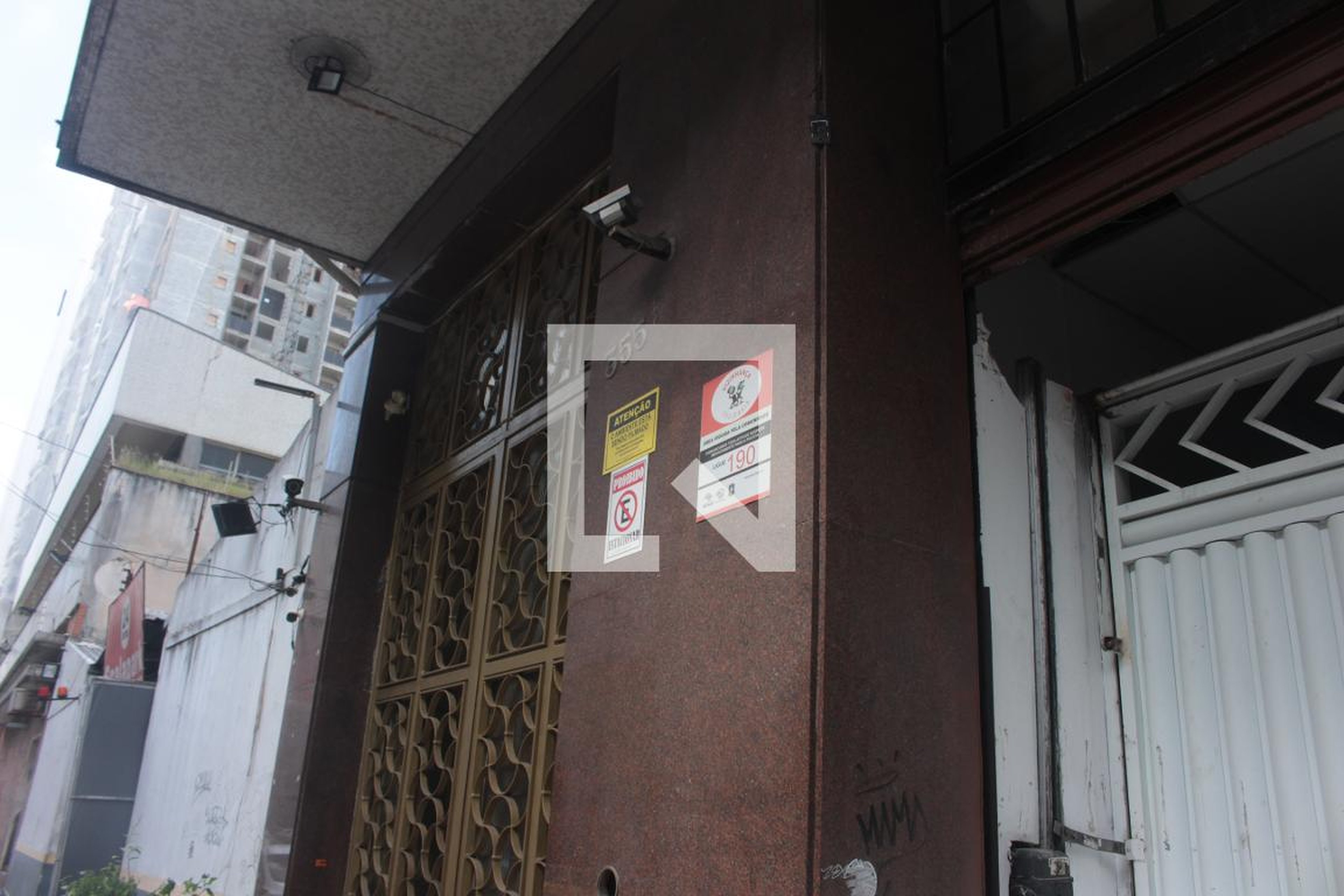 fachada Condomínio em Rua Barão de Campinas, 355