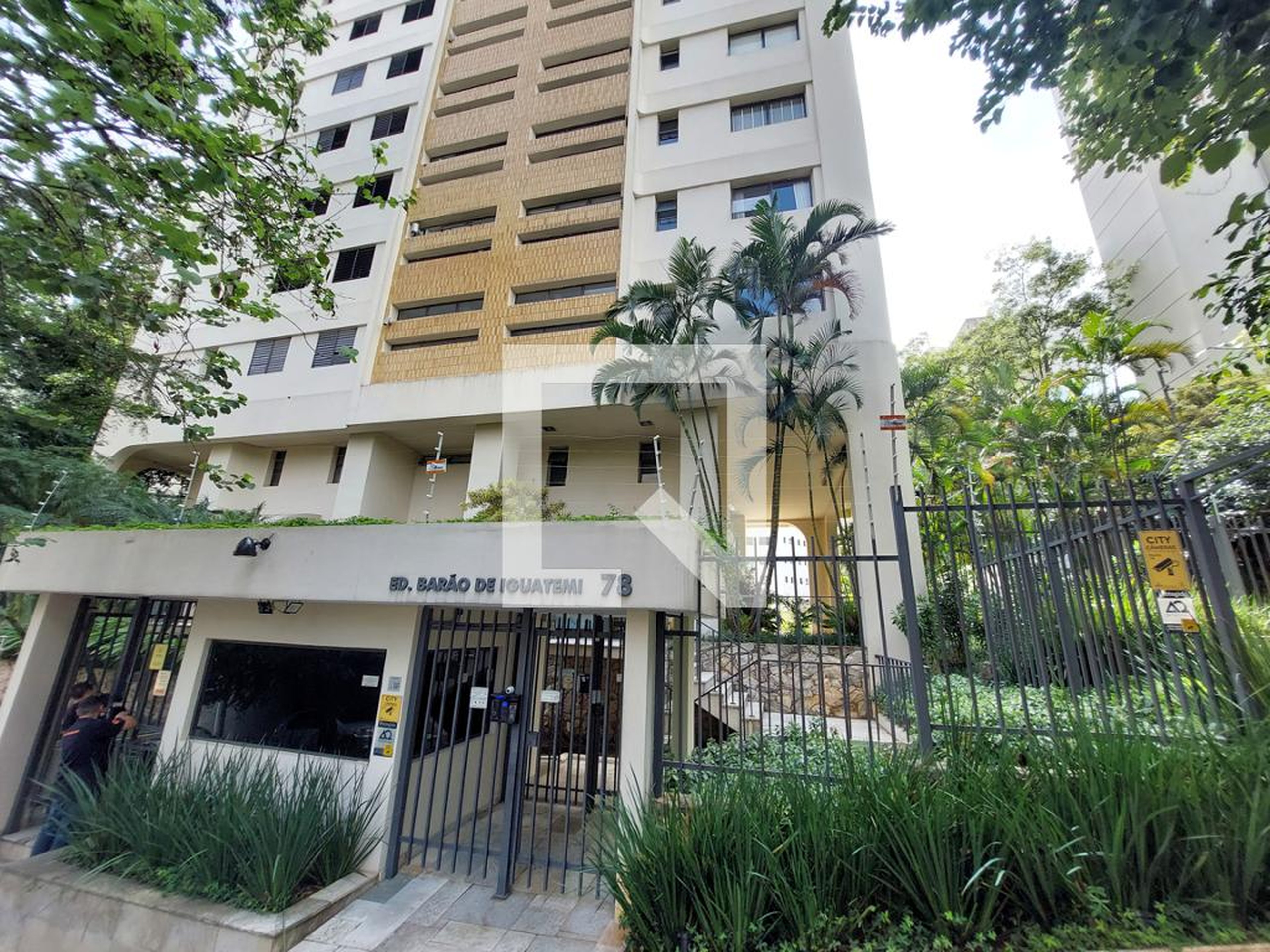 Fachada do Prédio Condomínio Barao de Iguatemi