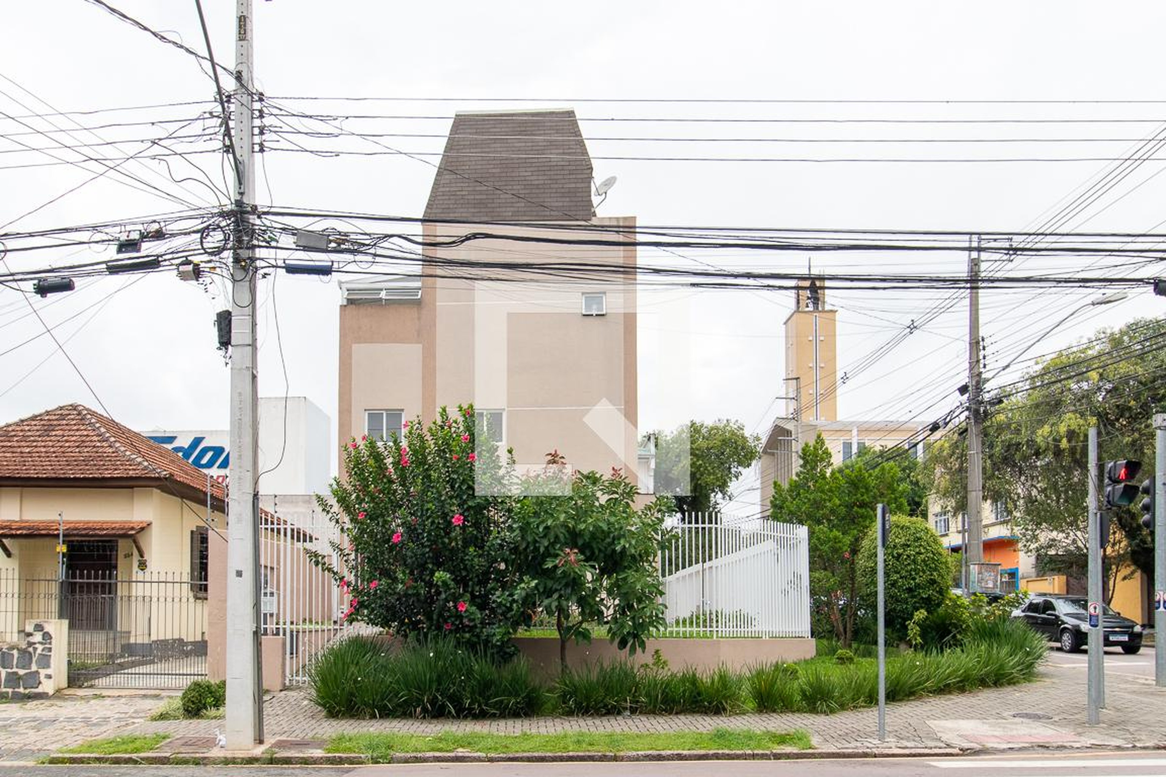 Fachada do condominio Condomínio em Rua Brasílio Itiberê, 3861