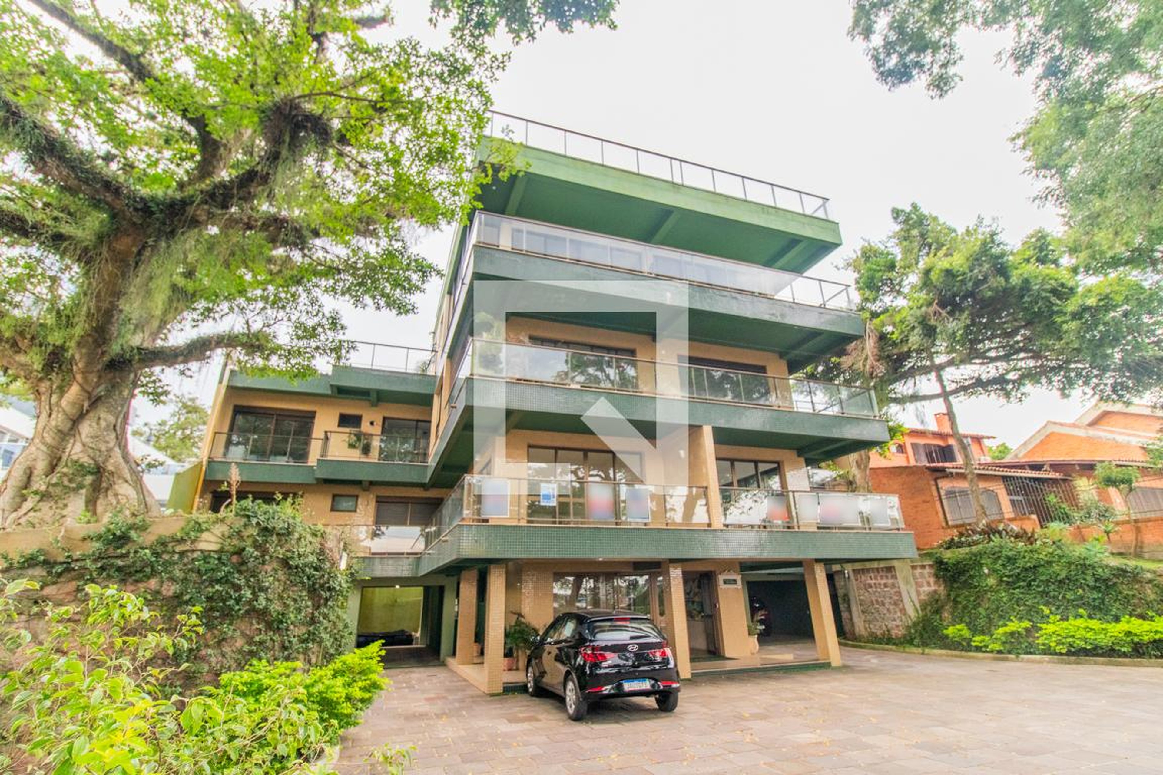 Fachada Condomínio em Avenida Guaíba, 4622