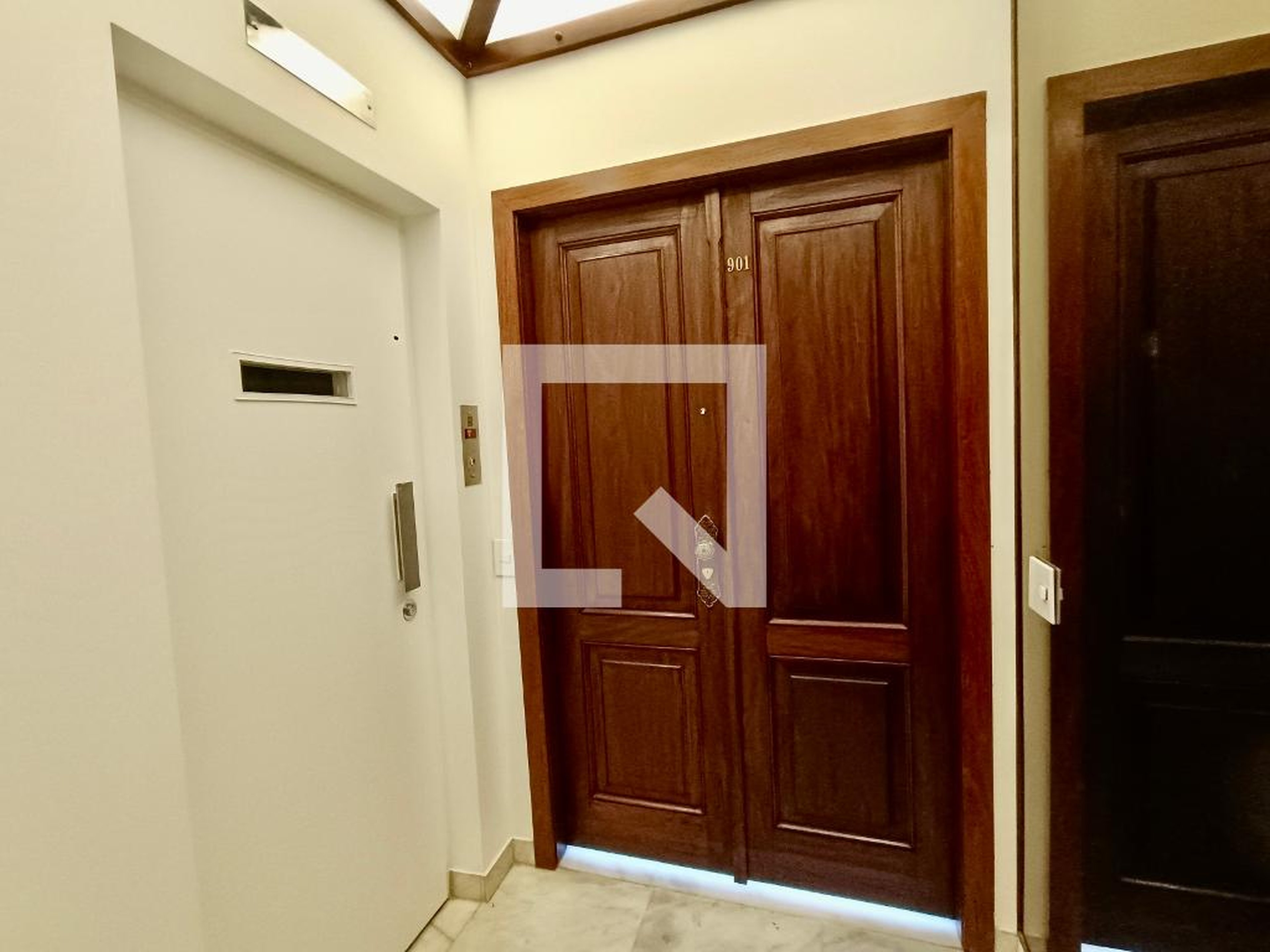 Hall - 