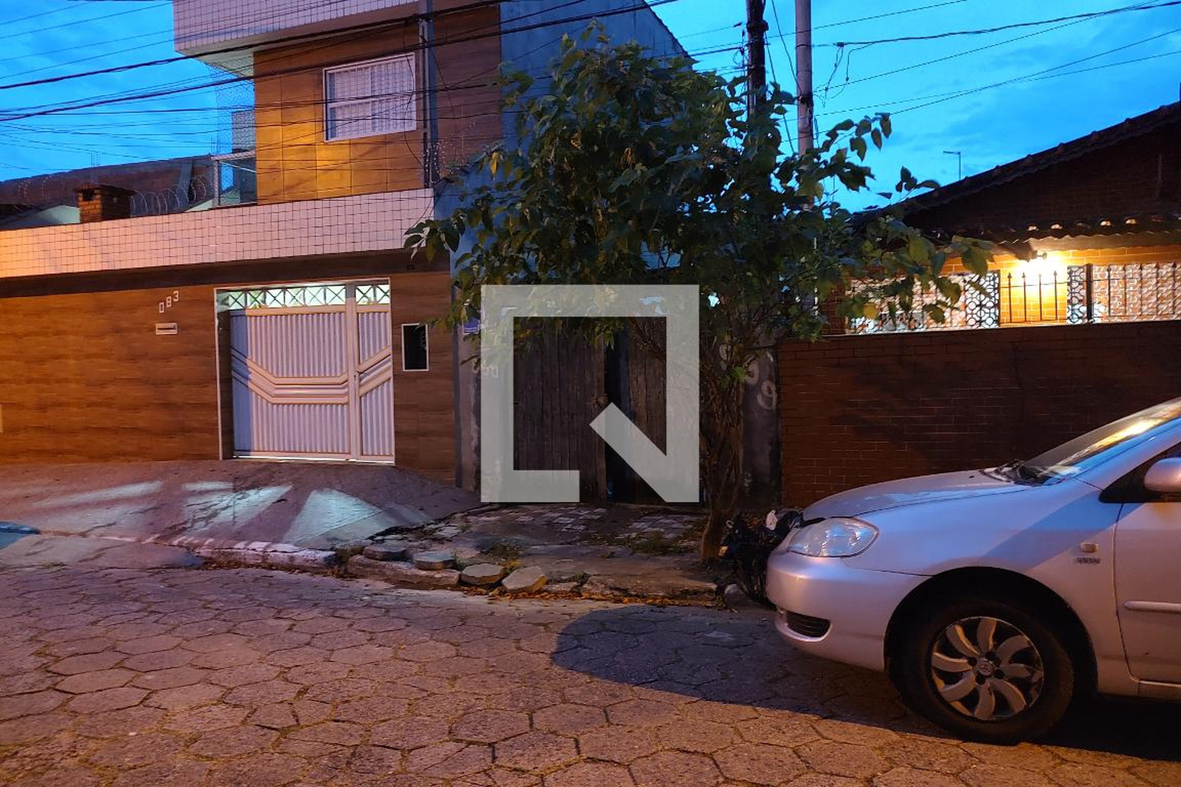 Fachada Condomínio em Rua José de Alencar, 999