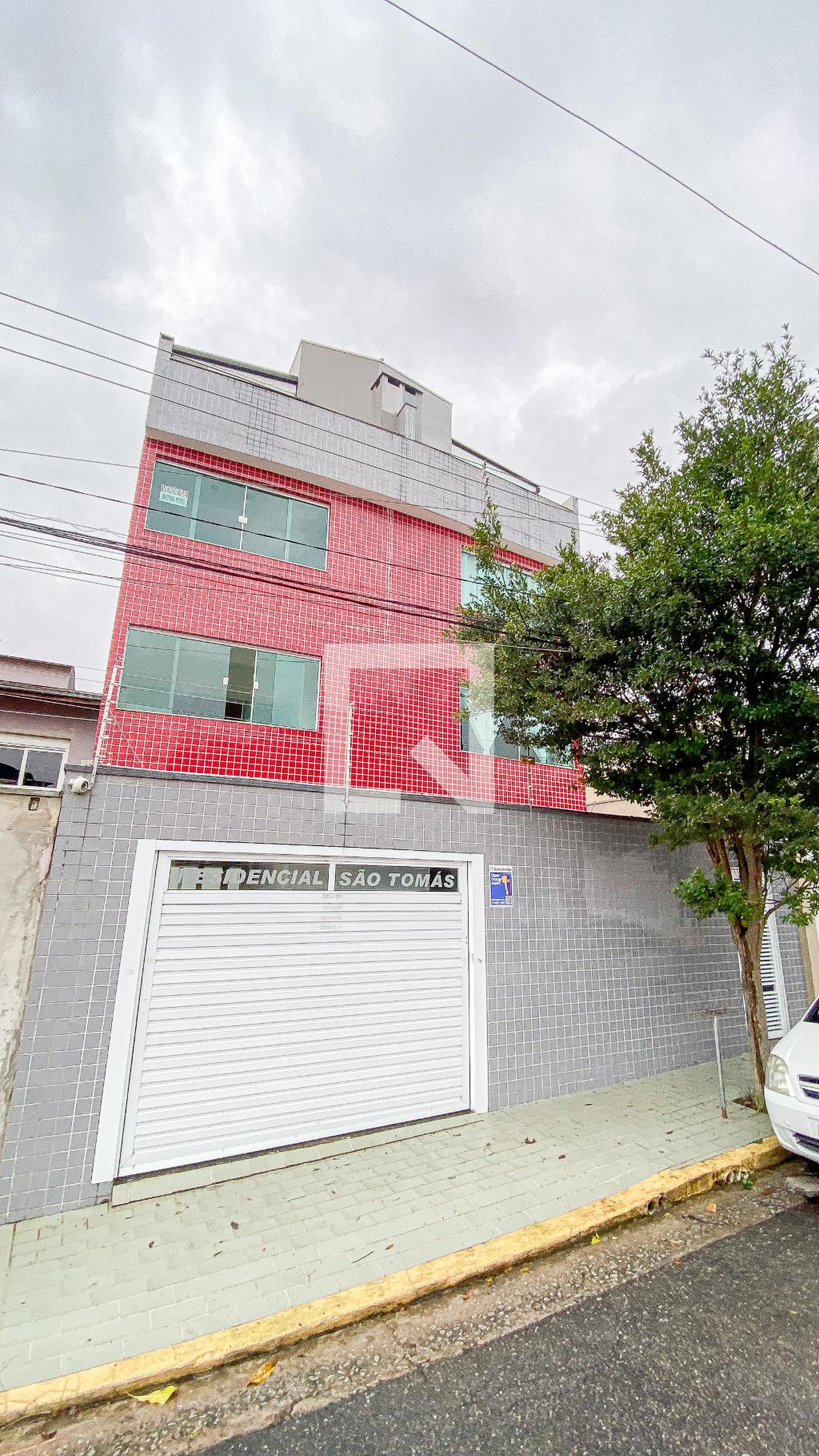 Fachada Condomínio em Rua São Tomás, 49