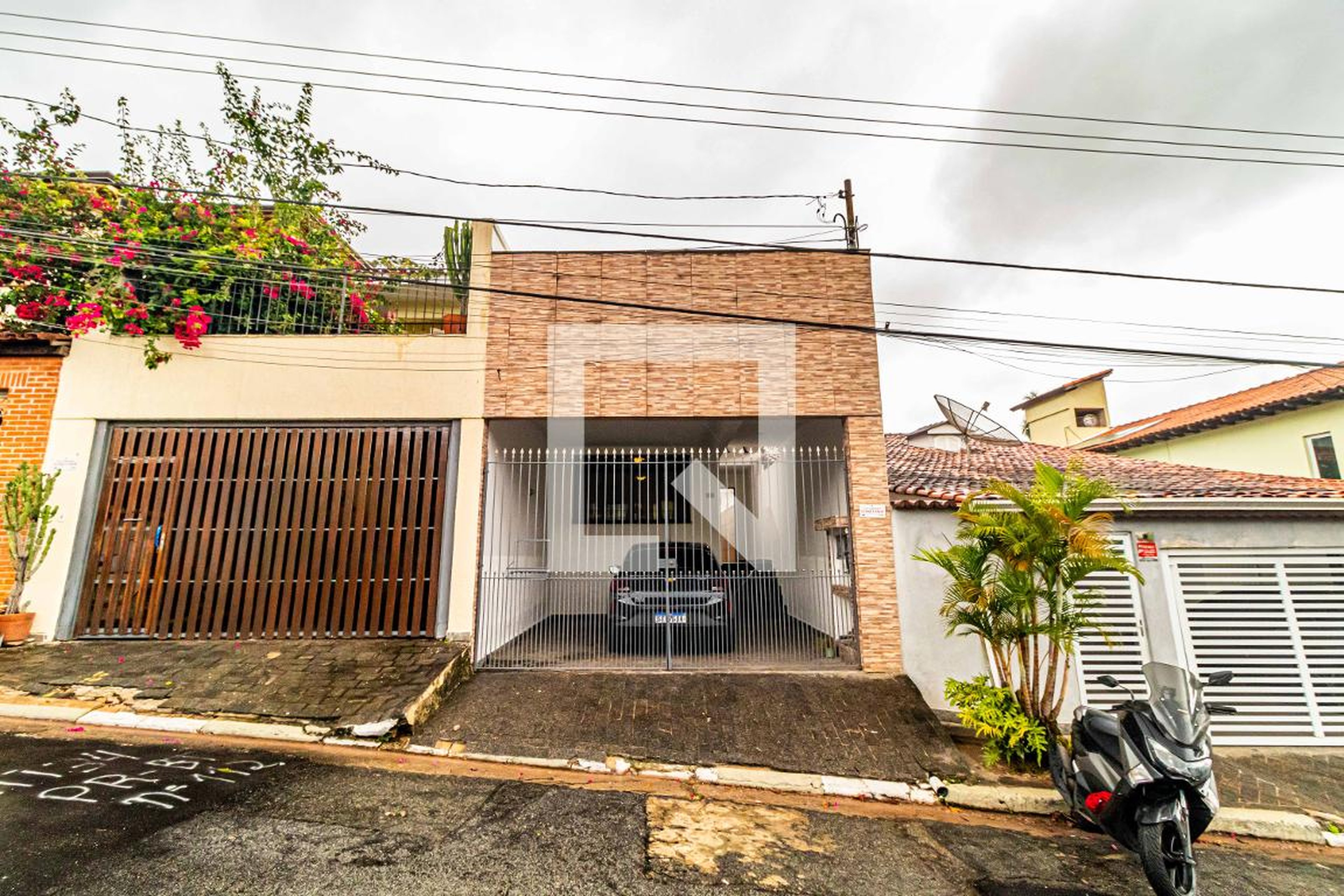 Fachada Condomínio em Rua Dionísio Pedrellini, 119