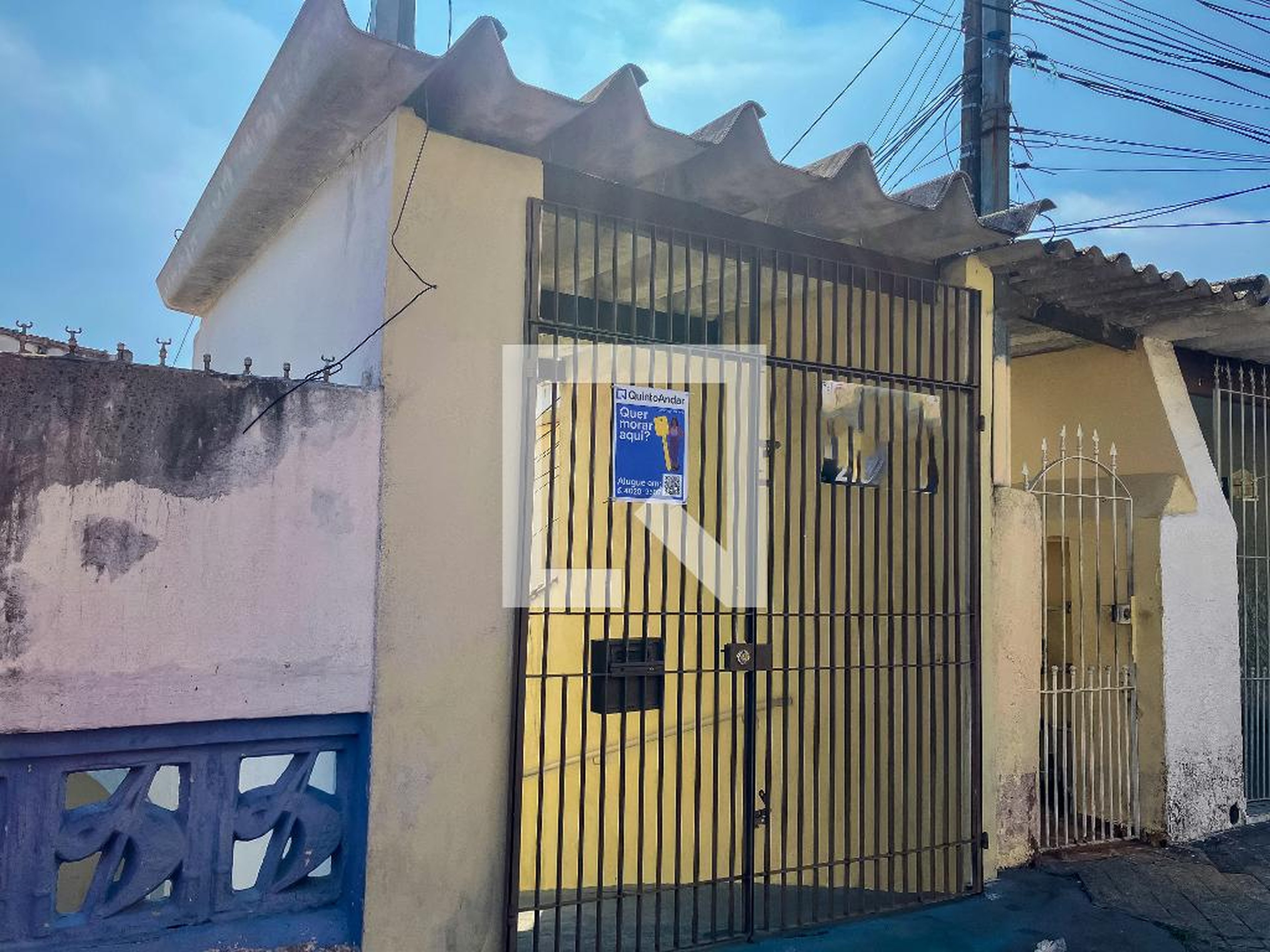 Fachada Condomínio em Rua Itanhomi, 379