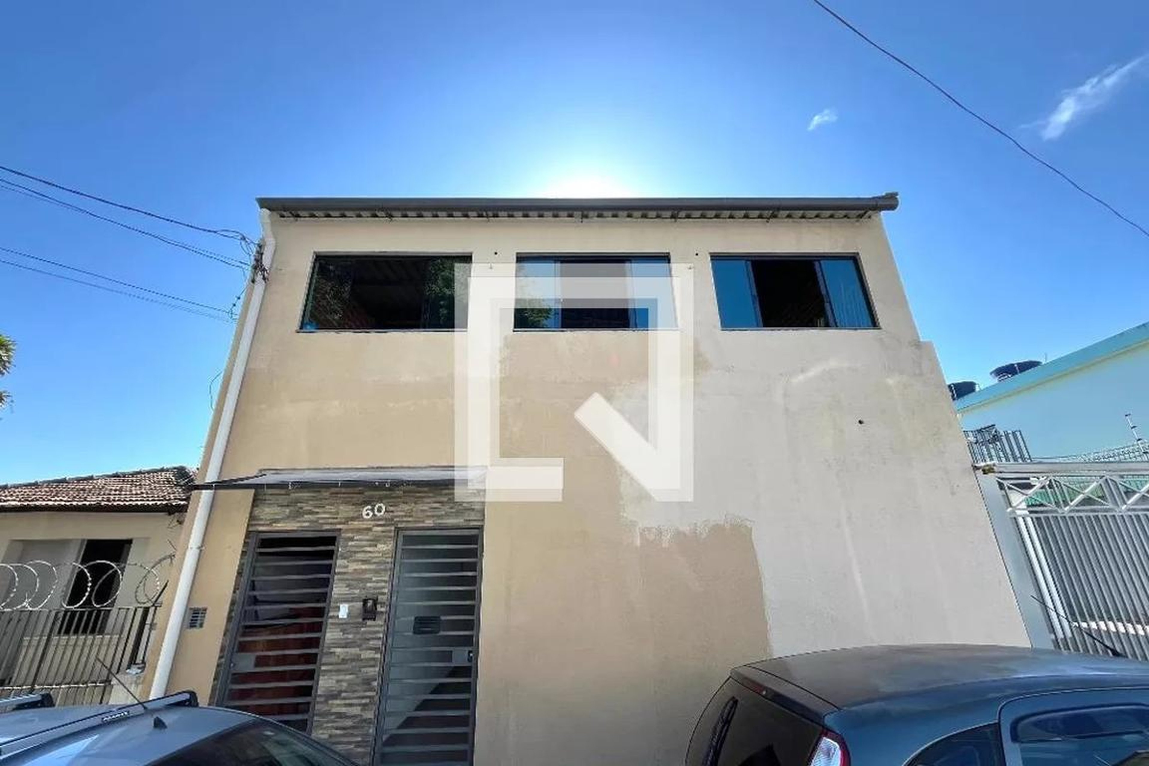 Fachada Condomínio em Rua Raiz da Serra, 60