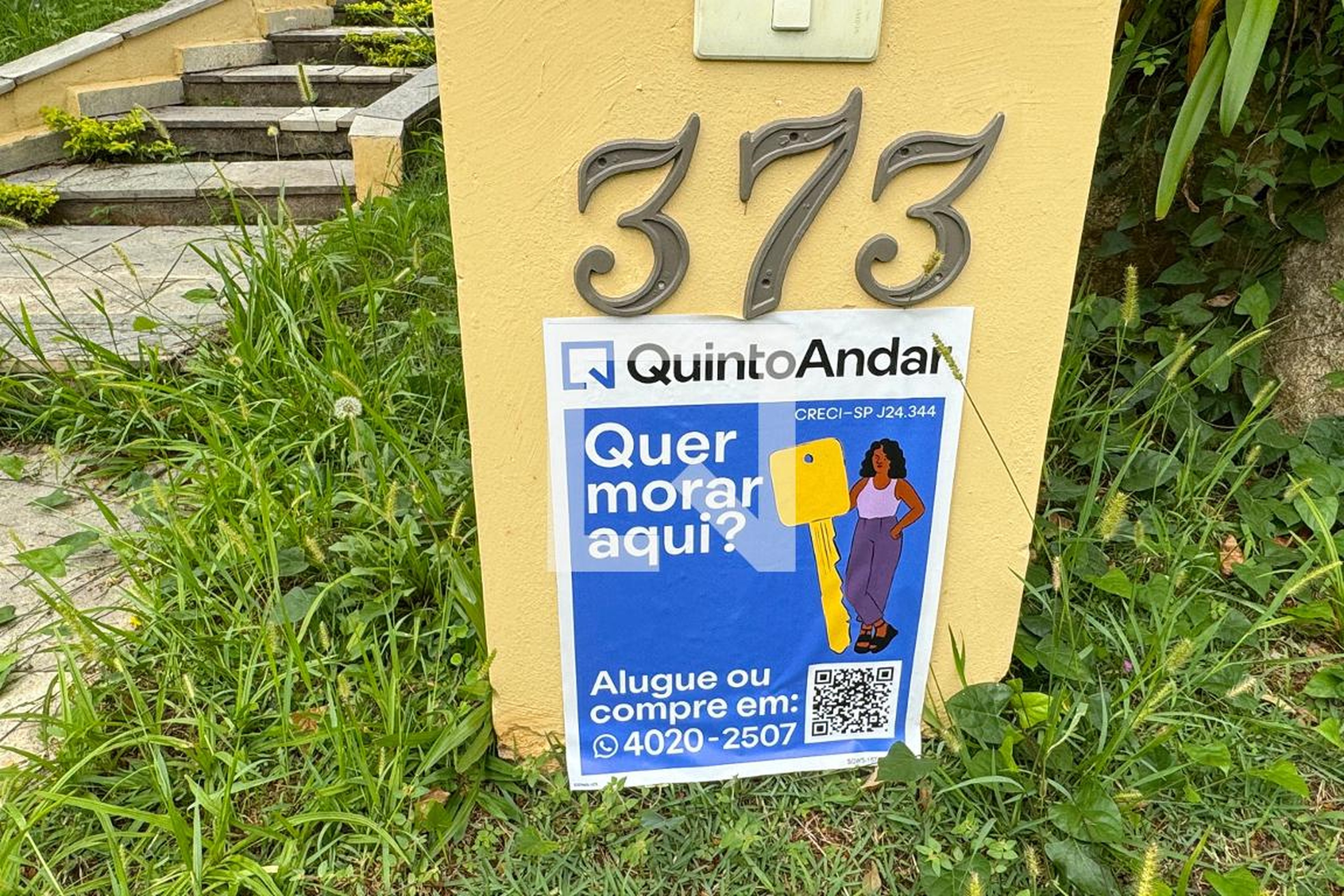 Fachada Condomínio Alphaville Residencial 6