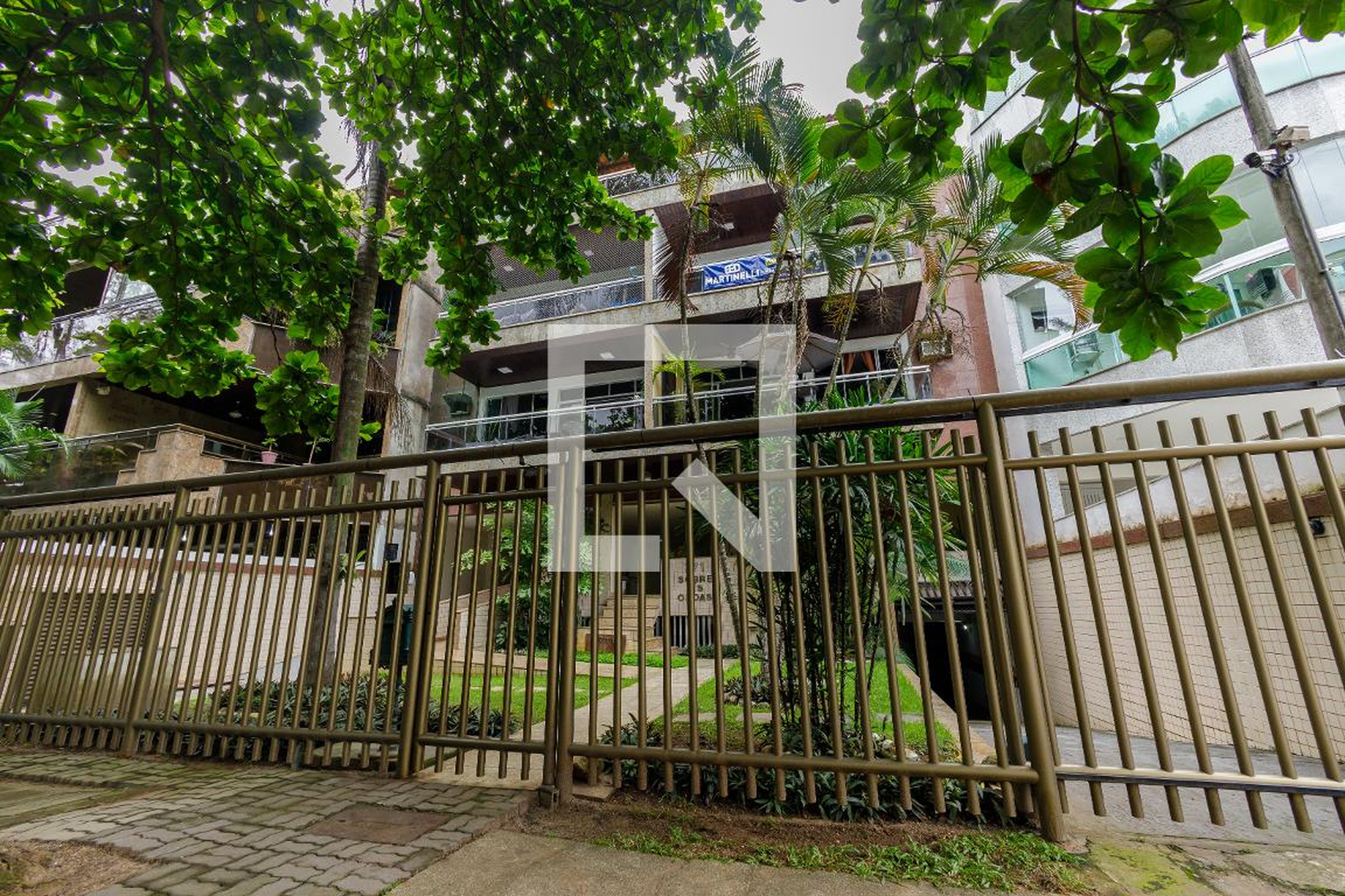 Fachada Condomínio Sobre as Ondas