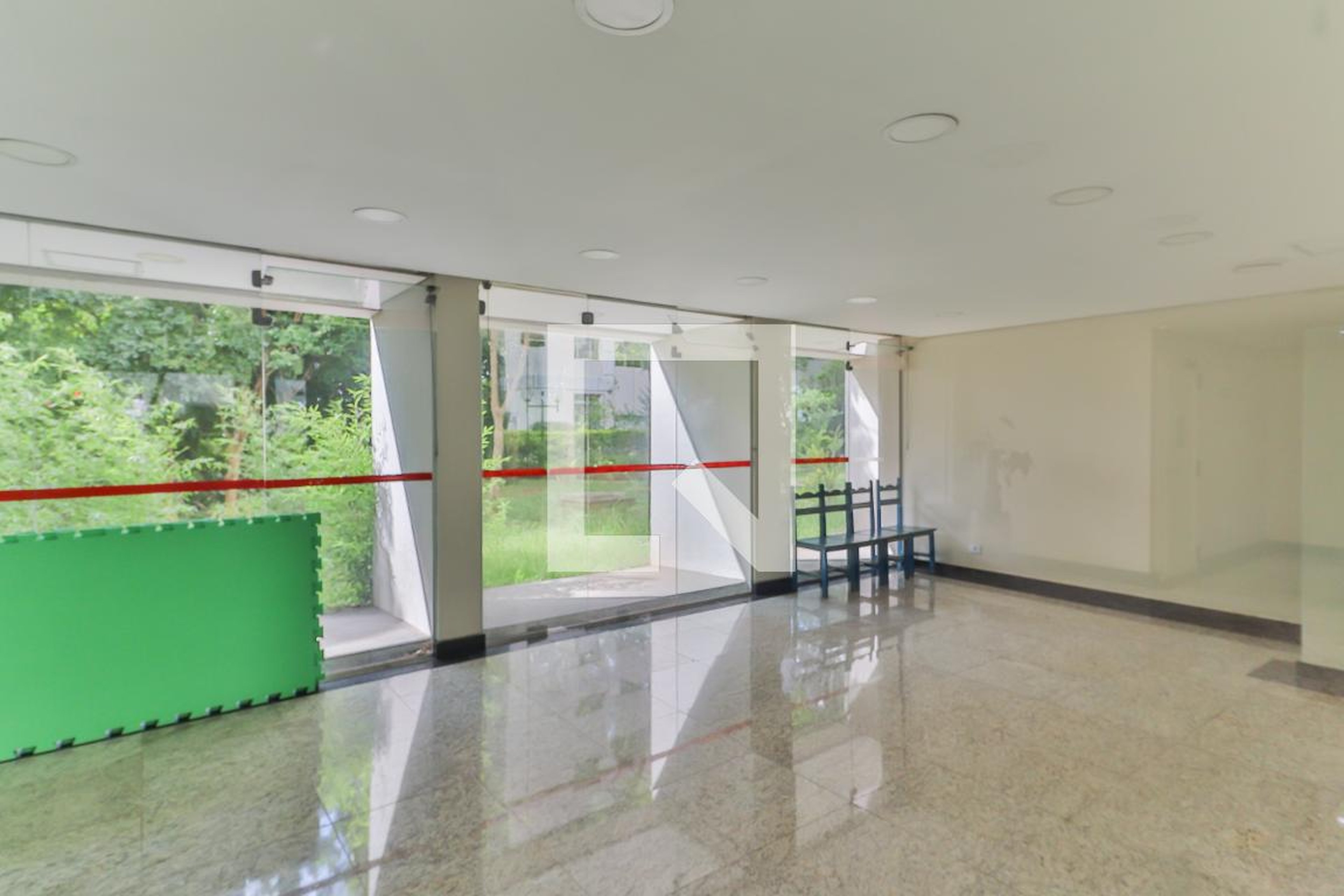 Hall - Esplanada do Paiquere