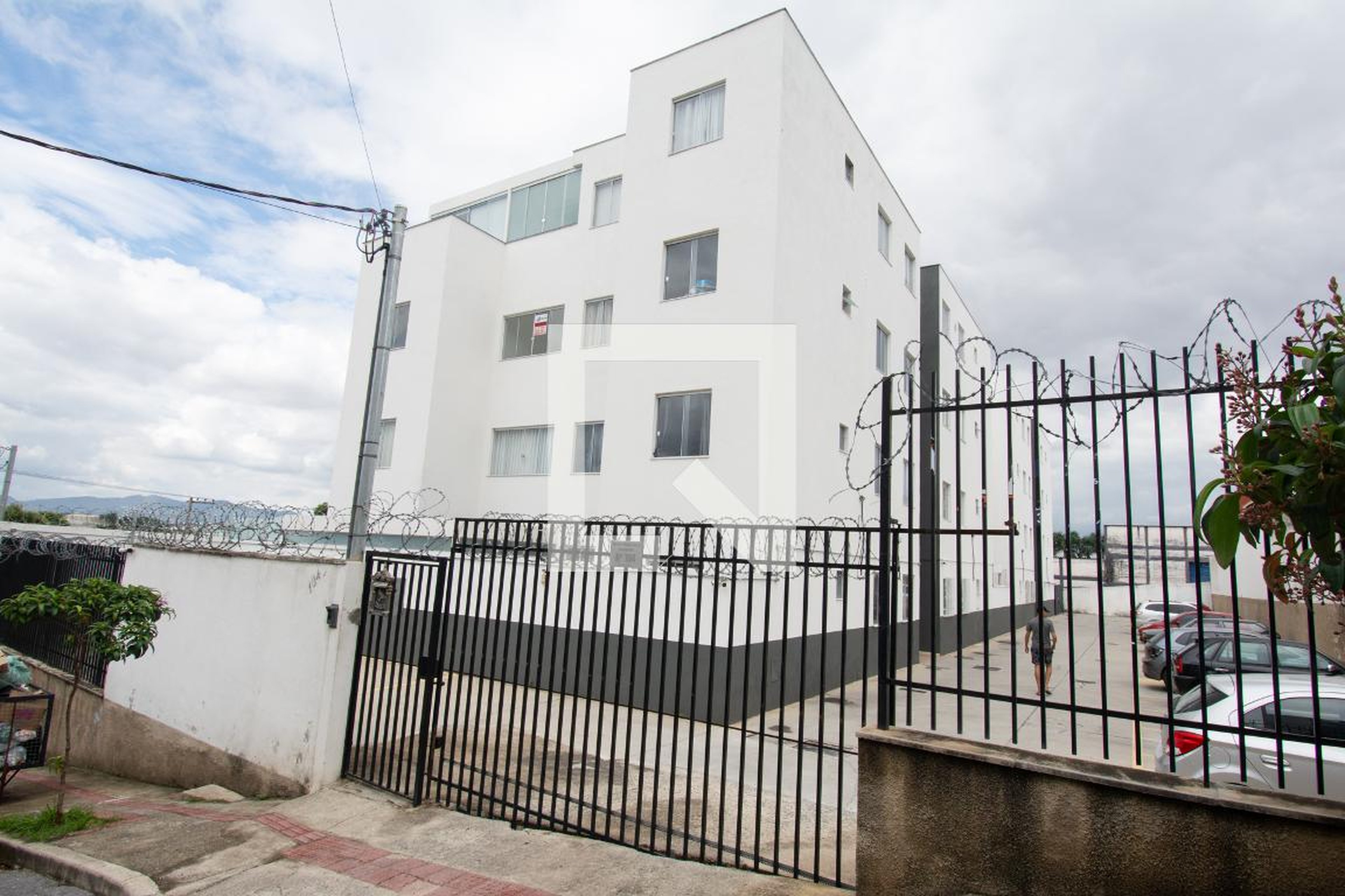 Fachada Condomínio em Rua Marcone Silva Soares, 104