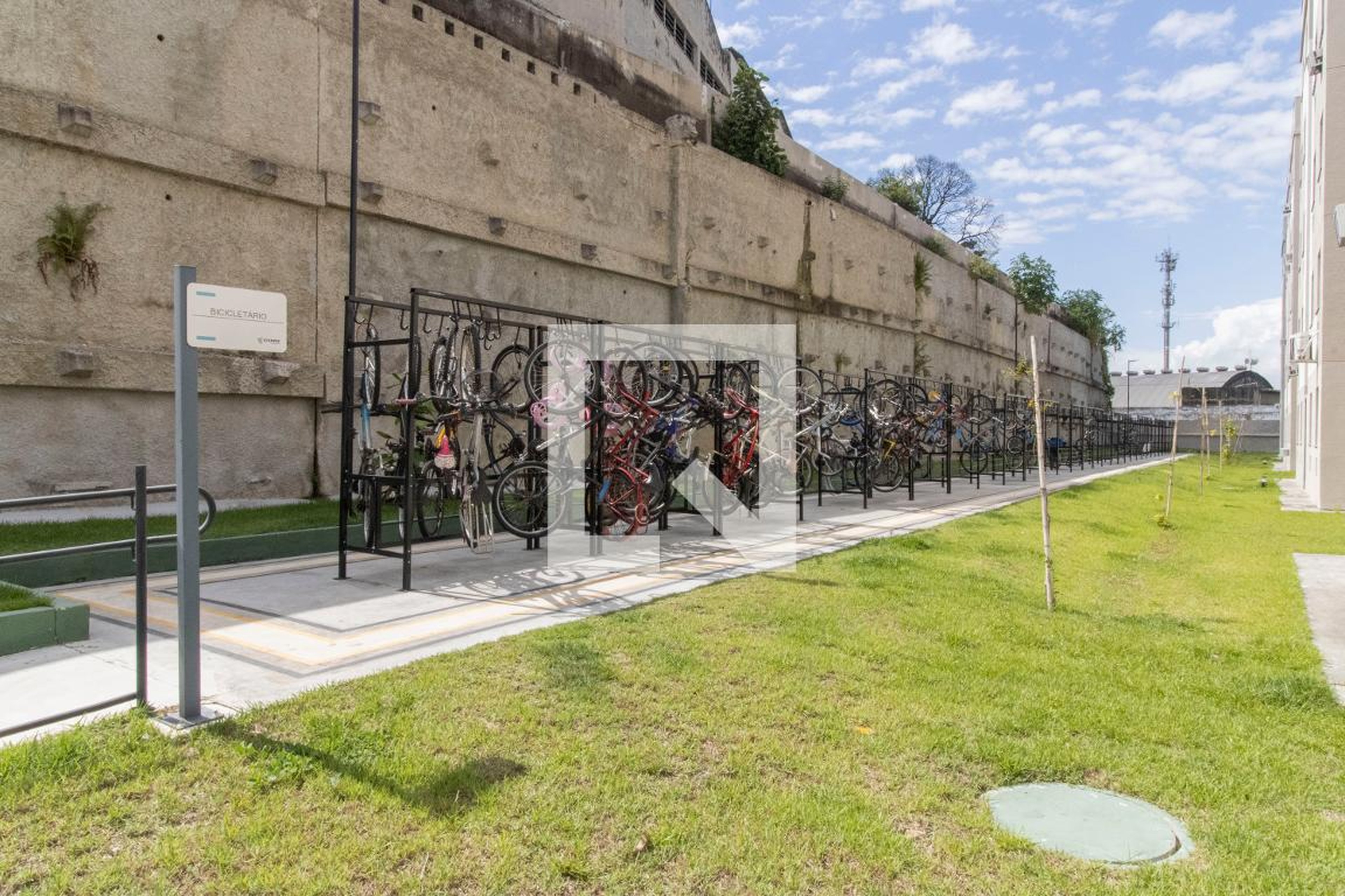 Bicicletário - Residencial Completo Bonsucesso