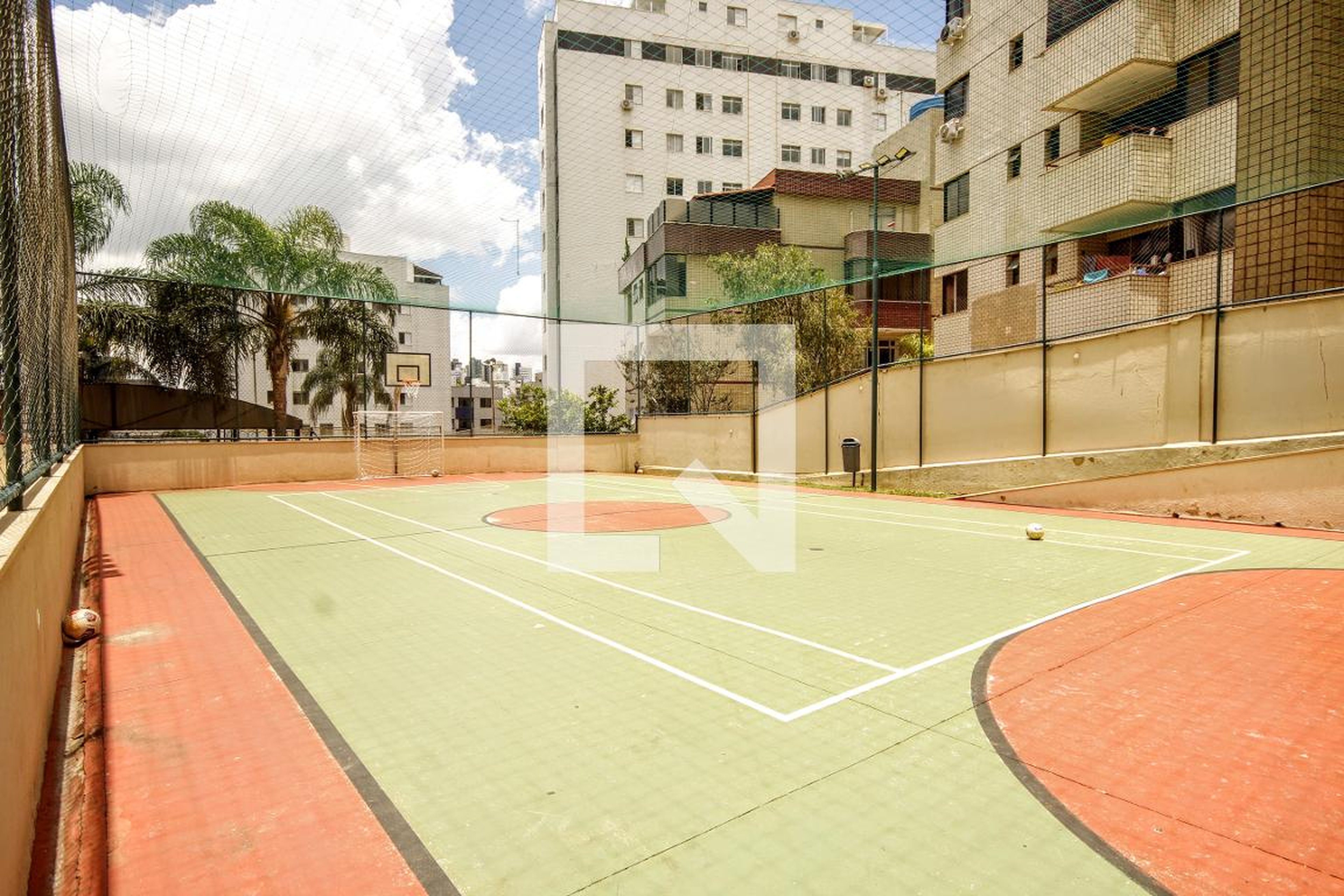 Quadra - Vésper Buritis