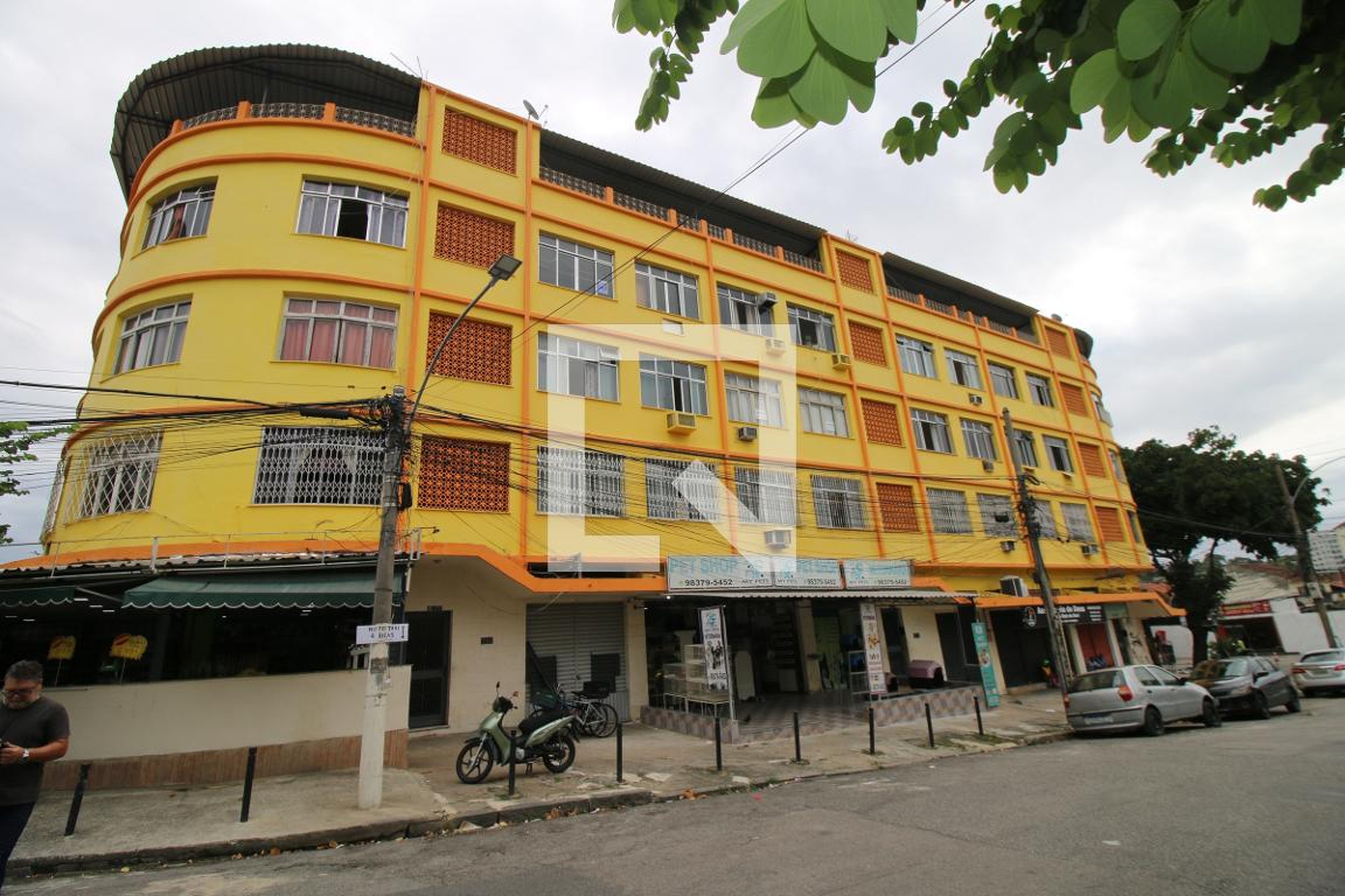 Fachada do Prédio Edifício Dourado