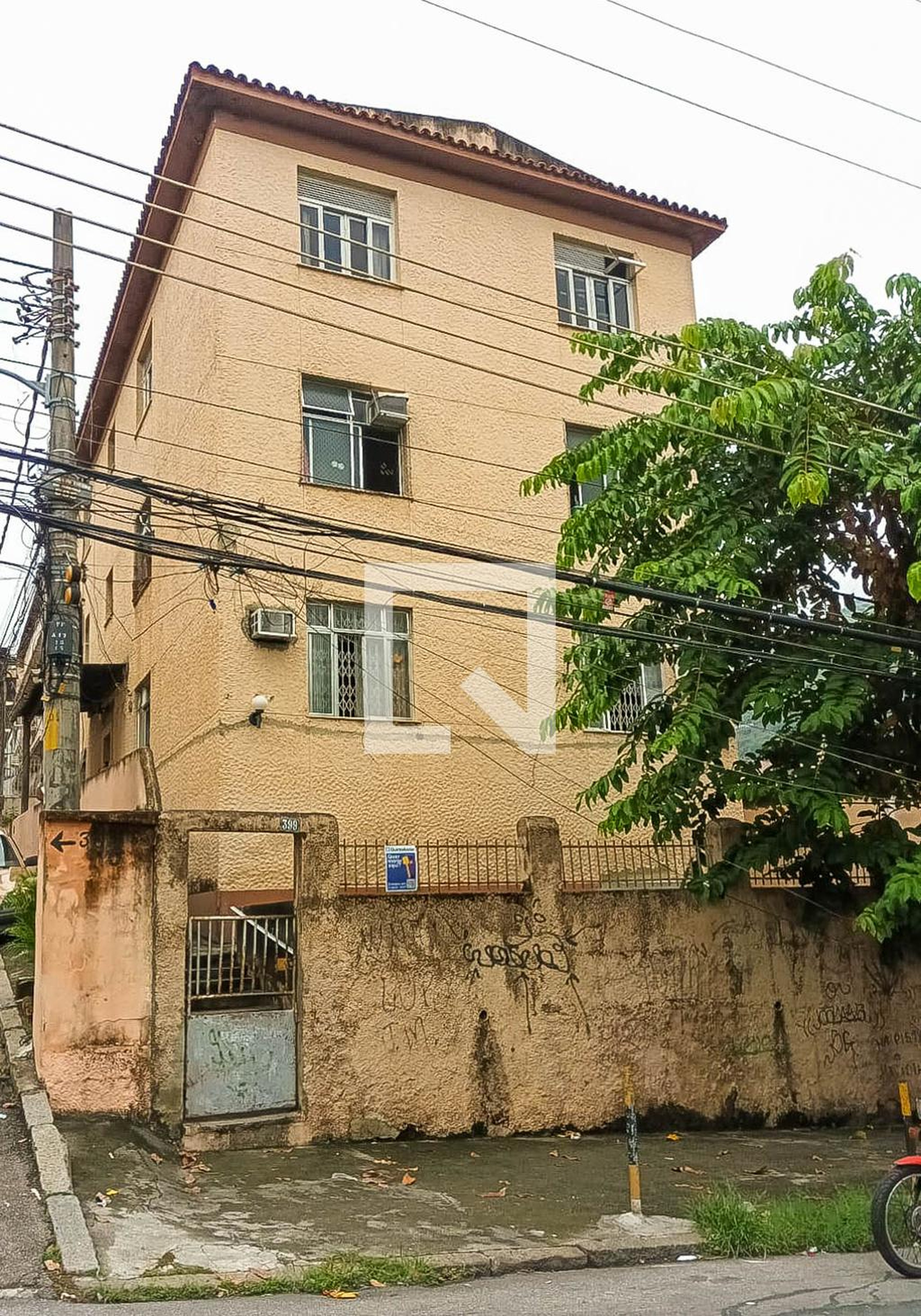 Fachada Condomínio em Rua Joaquim Martins, 399