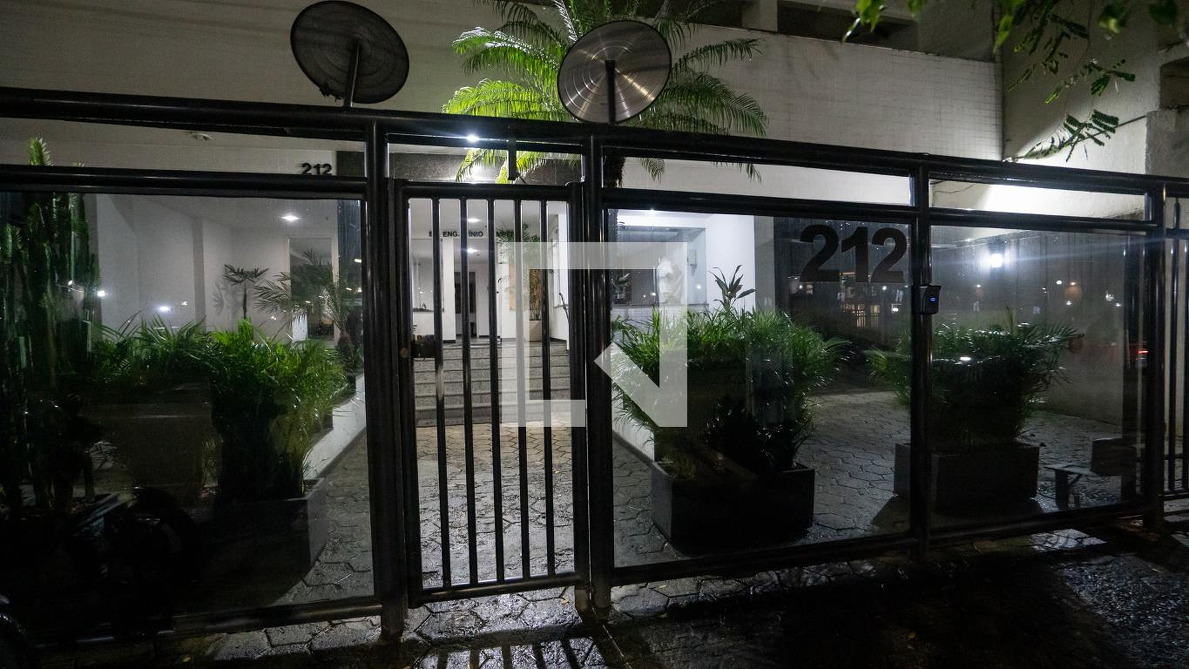 Fachada Condomínio Eng.pinio Lempert