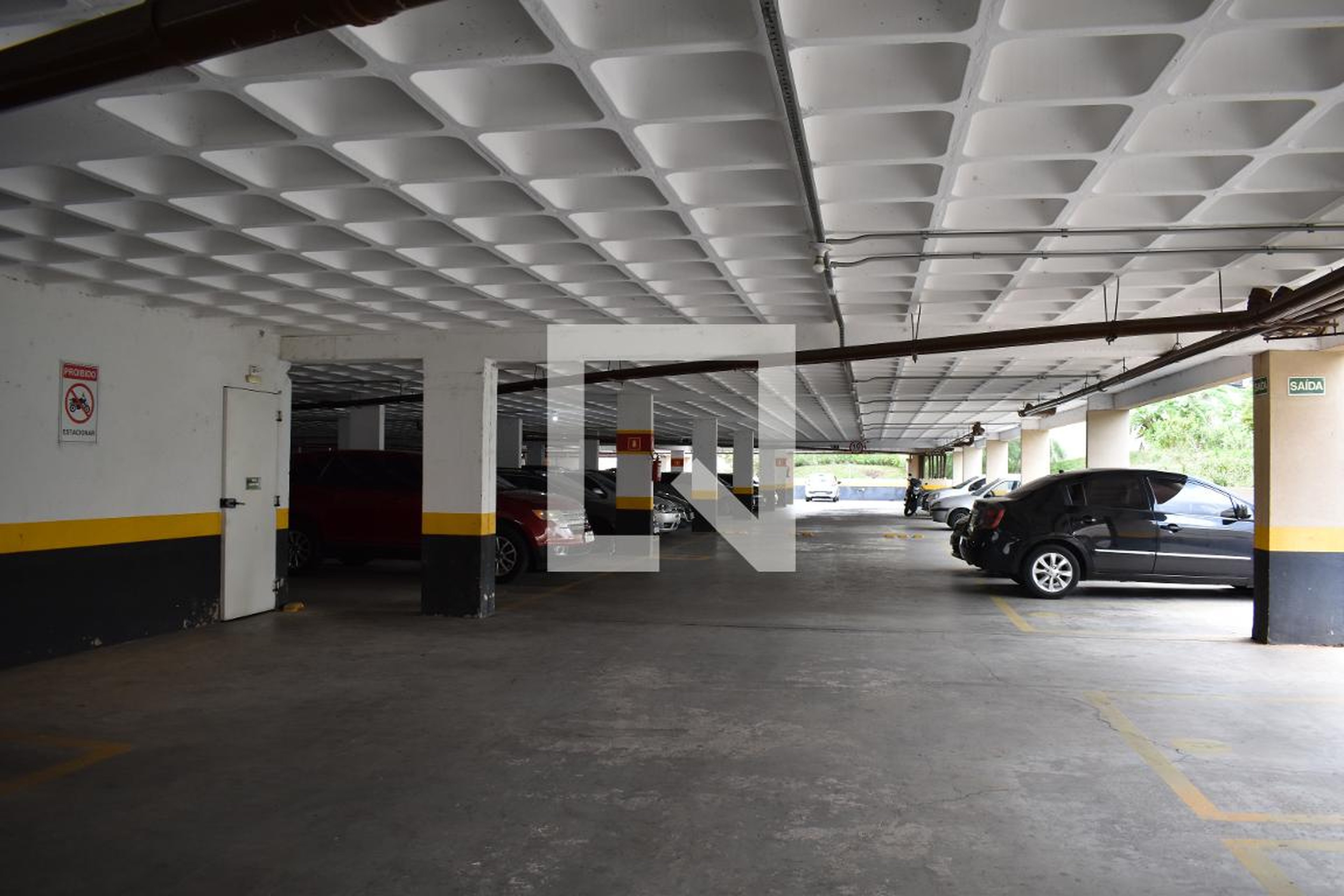 Estacionamento - Village Paraná
