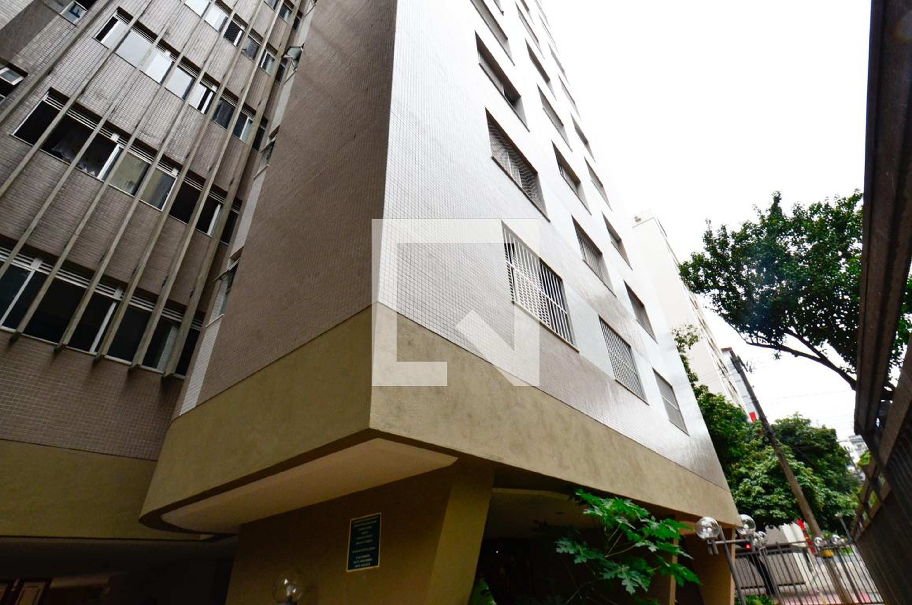 Fachada do predio Condomínio Alfa Projetos Contra Incêndio Ltda