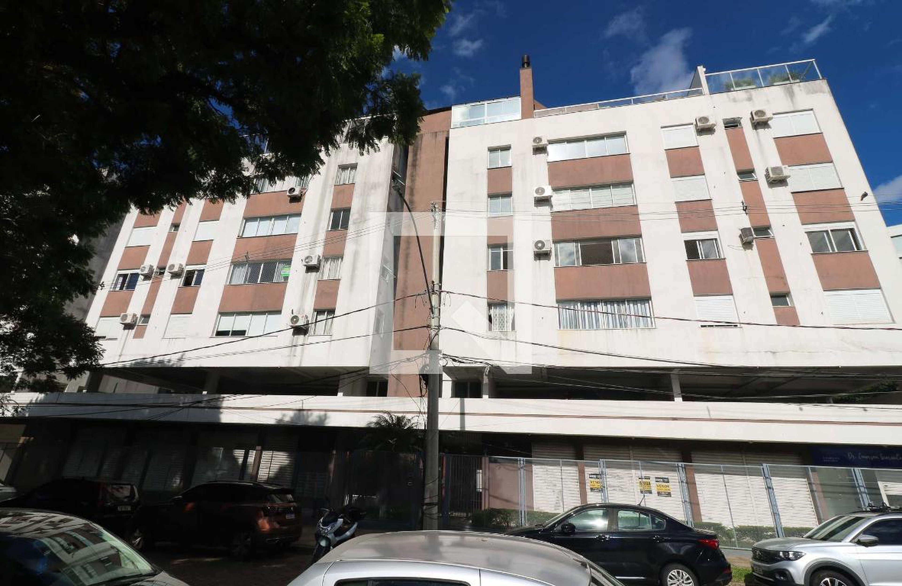 Fachada do Prédio Condomínio em Rua Leopoldo Bier, 45